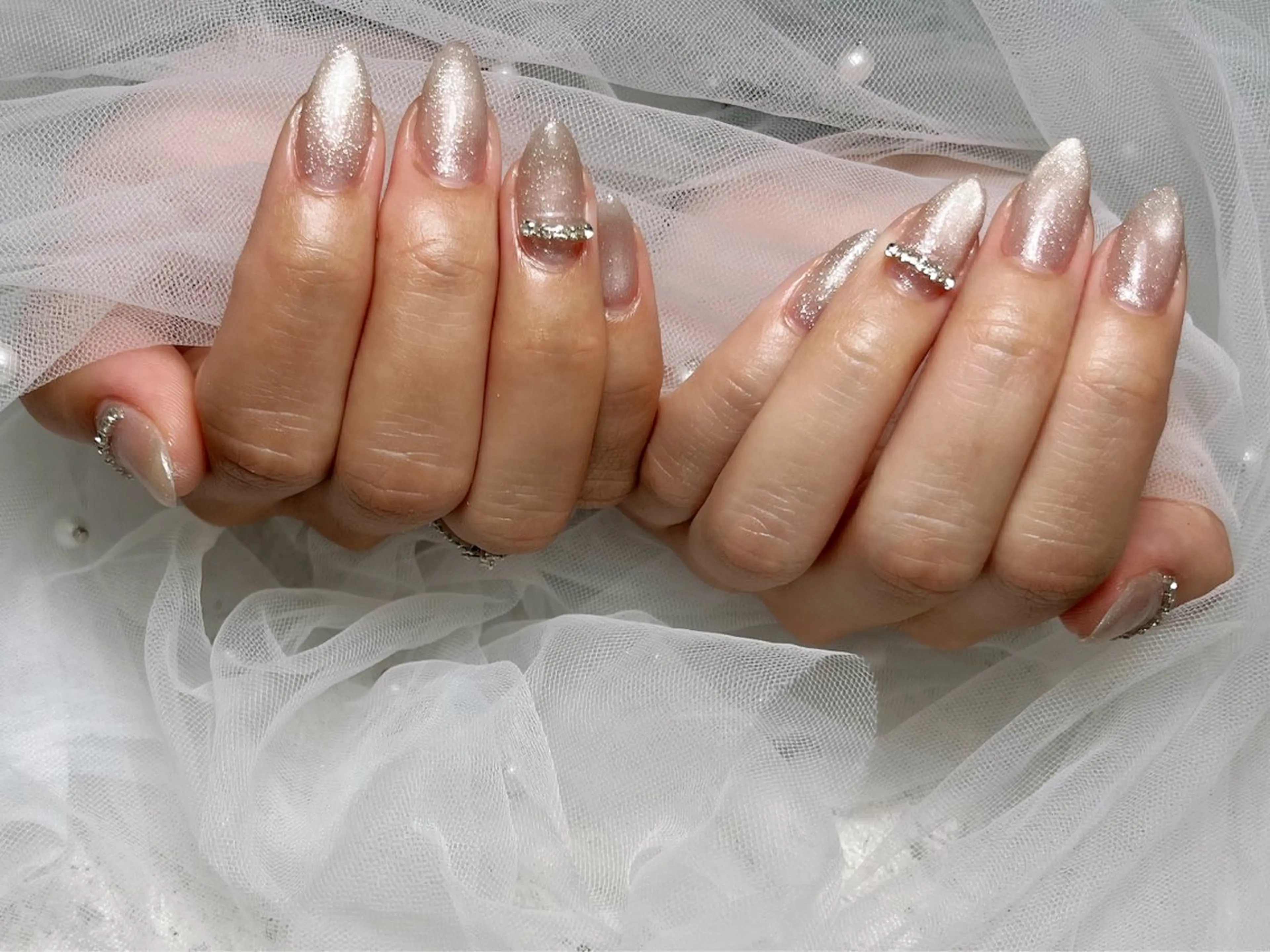 ネイル ERFOLG横浜店 石橋しのぶのネイルデザイン