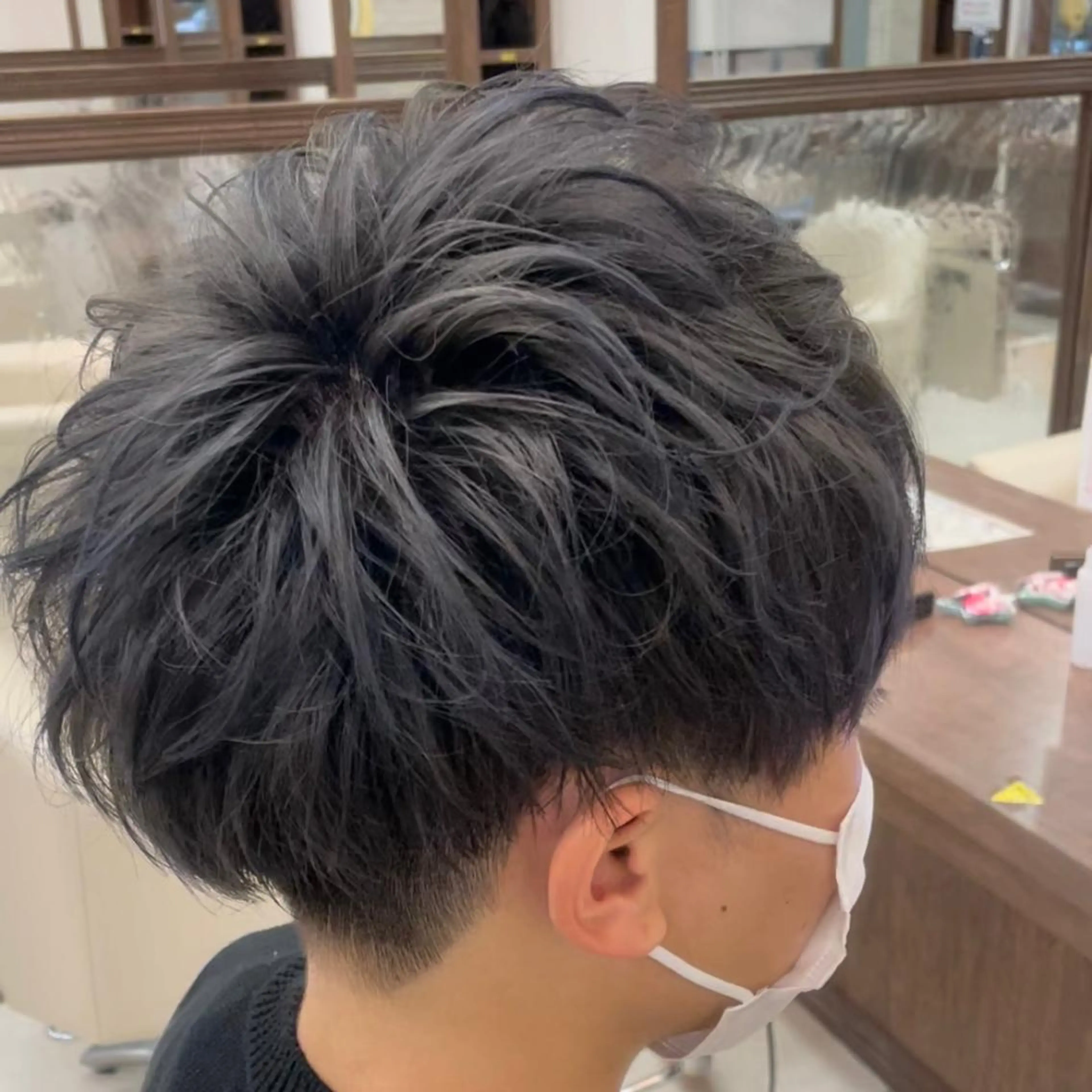 ショート カラー メンズ メンズパーマ 黒髪 ブルーカラー ブルーブラック カット ヘアカラー 大澤　裕貴 【メンズカット】のヘアスタイル
