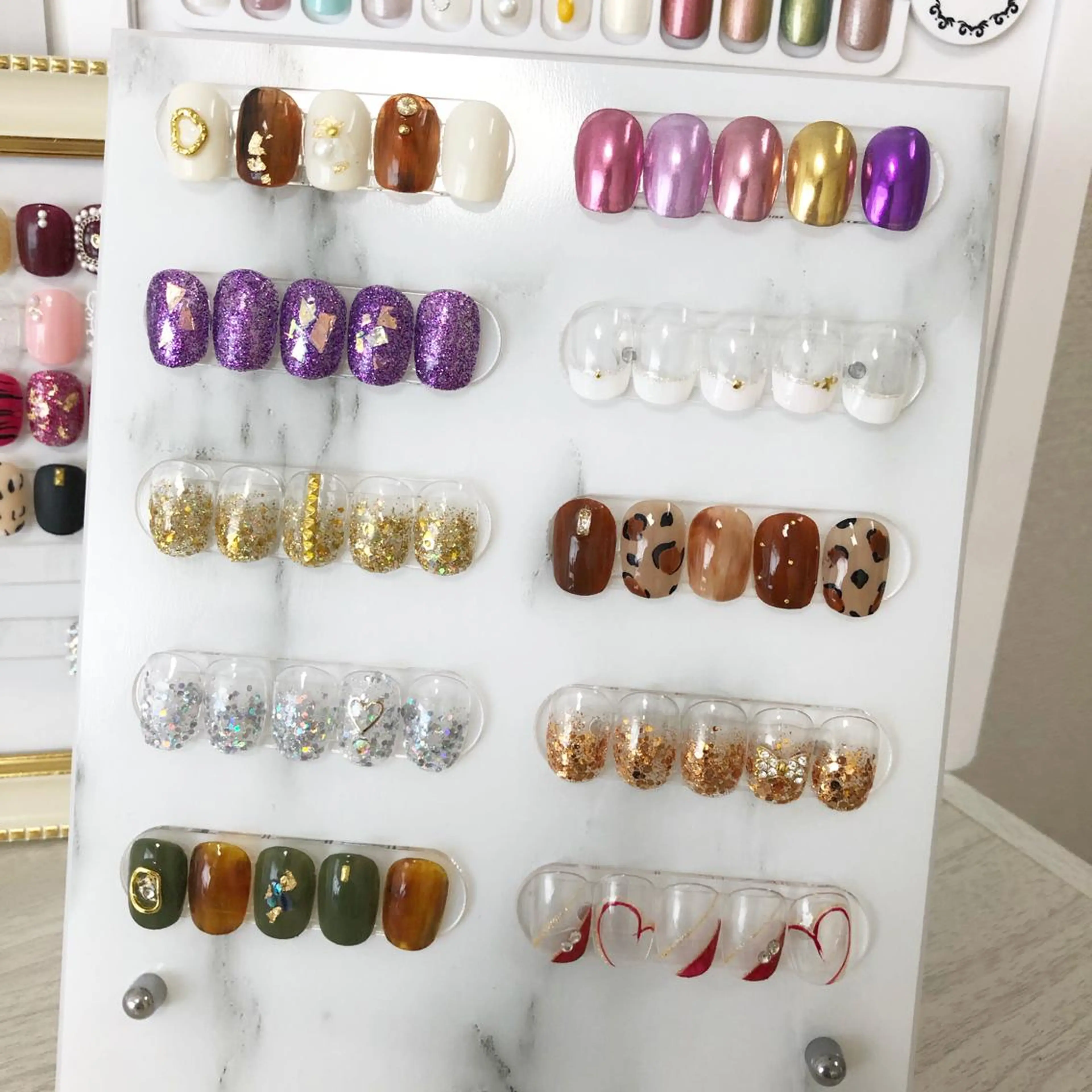 ネイル I pinknail 韓国風·持ち込み専門のネイルデザイン