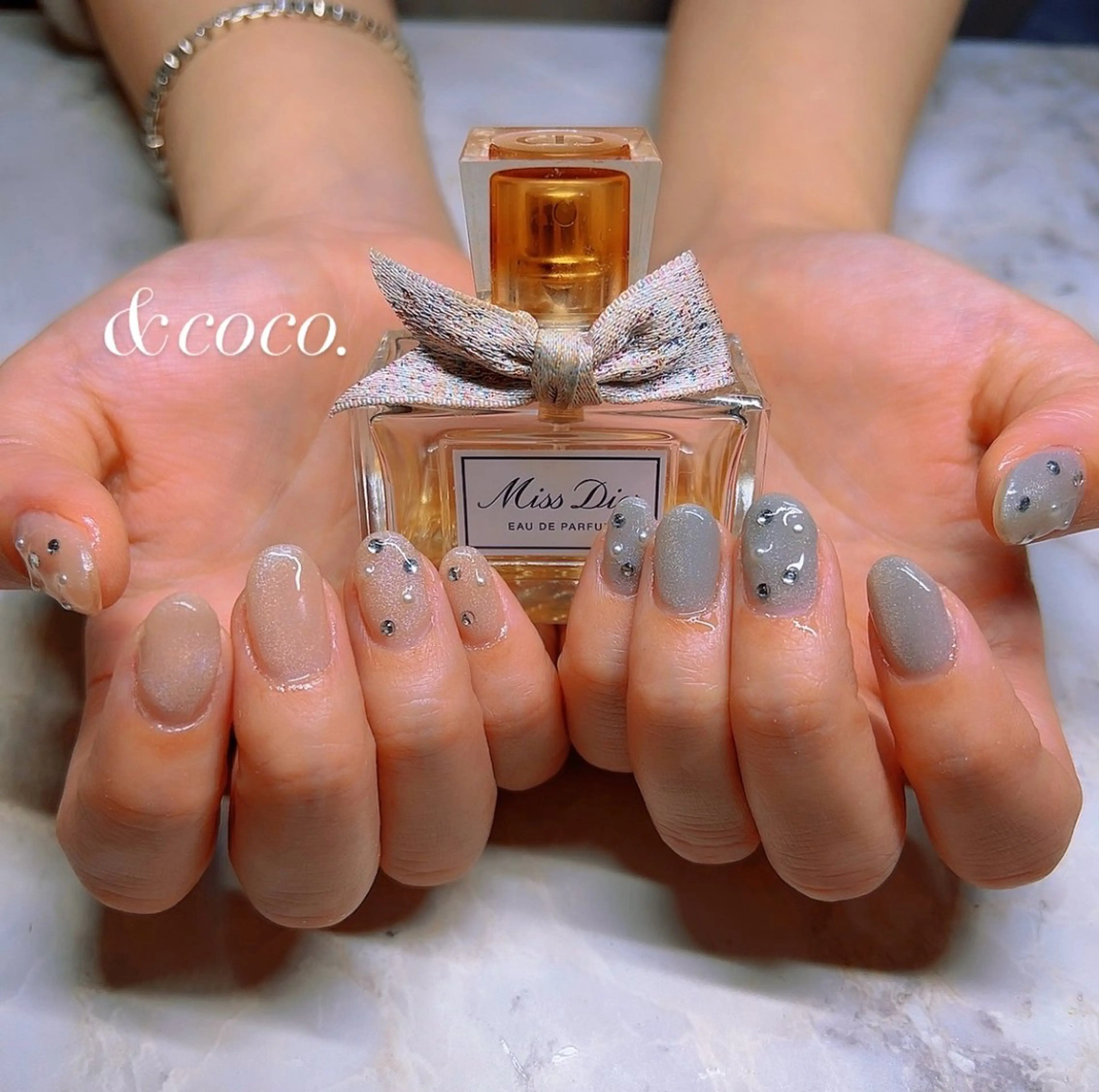 ネイル マグネットネイル ＆ coco.のネイルデザイン