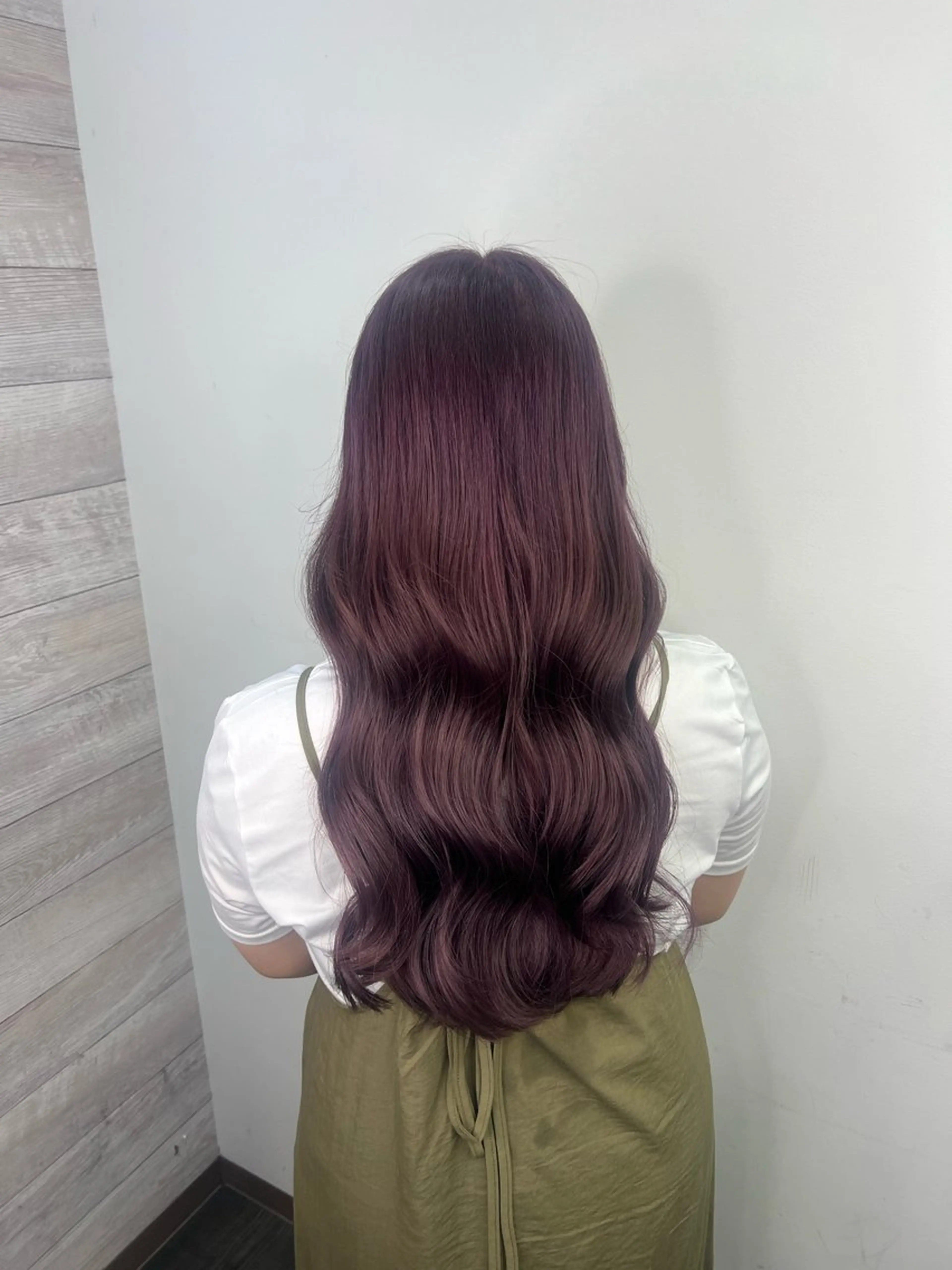 カラー LOHAS Rioのヘアスタイル