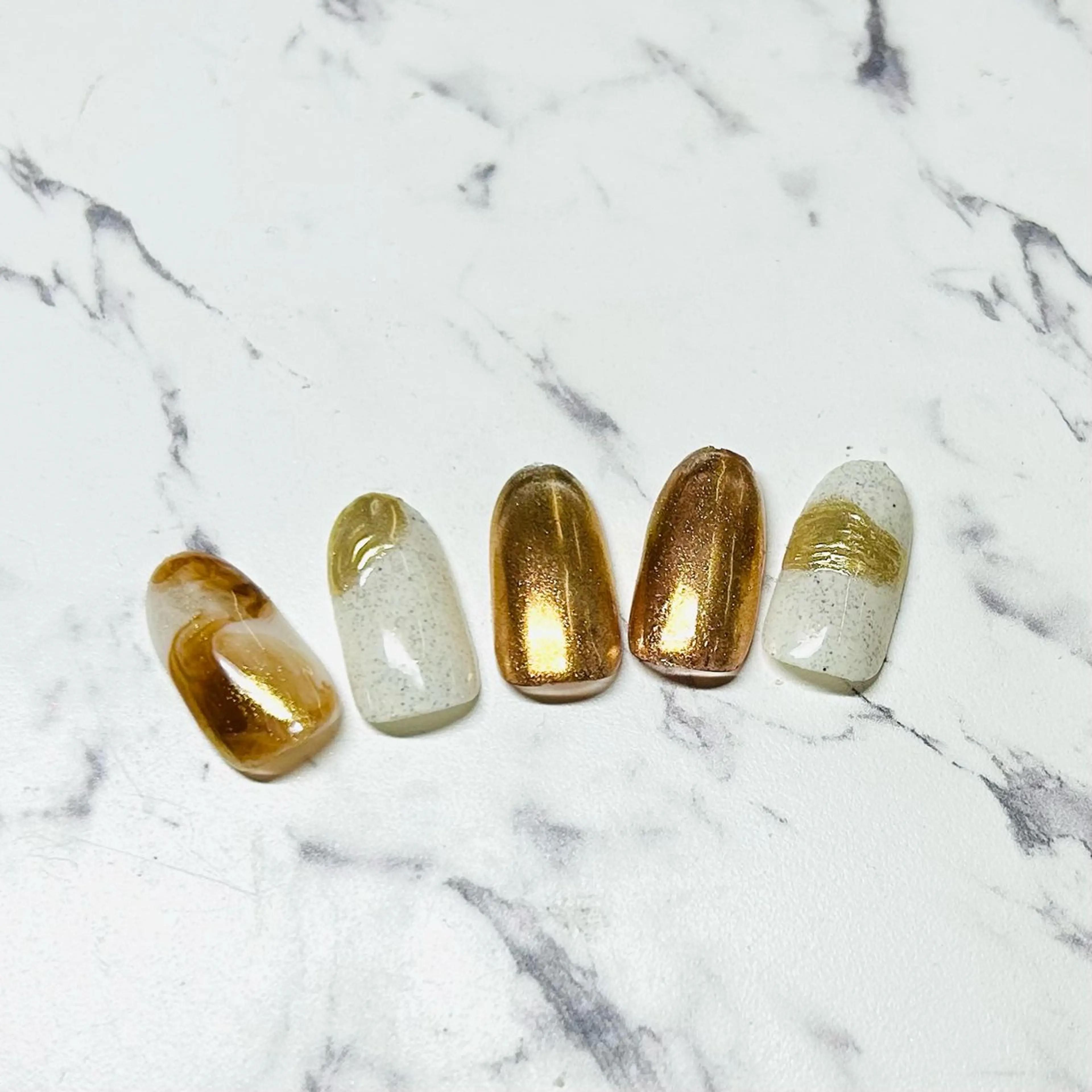 ネイル ニュアンスネイル AIushe平井店 ななみのネイルデザイン