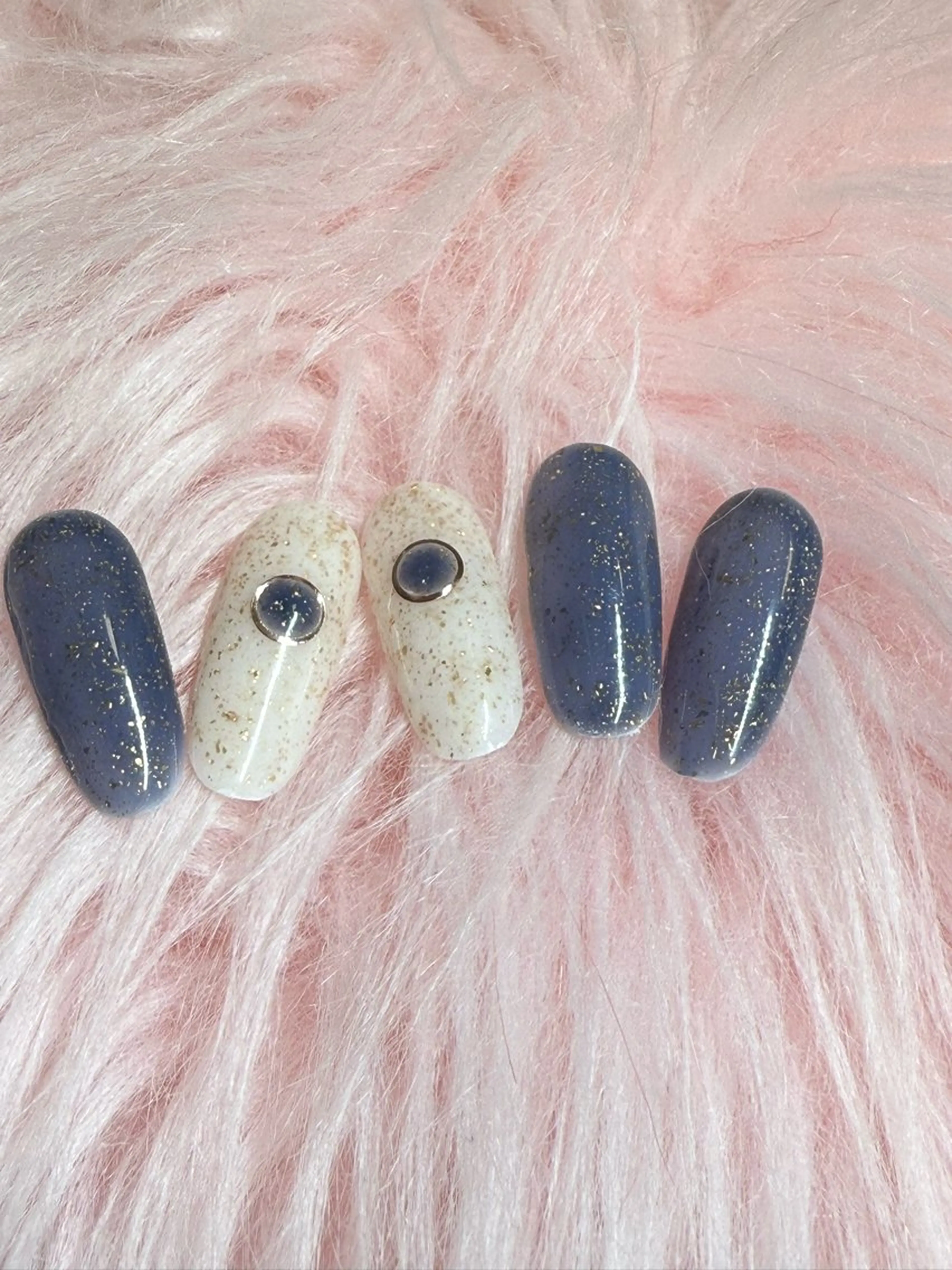 ネイル ベロバ クリスティーナのネイルデザイン