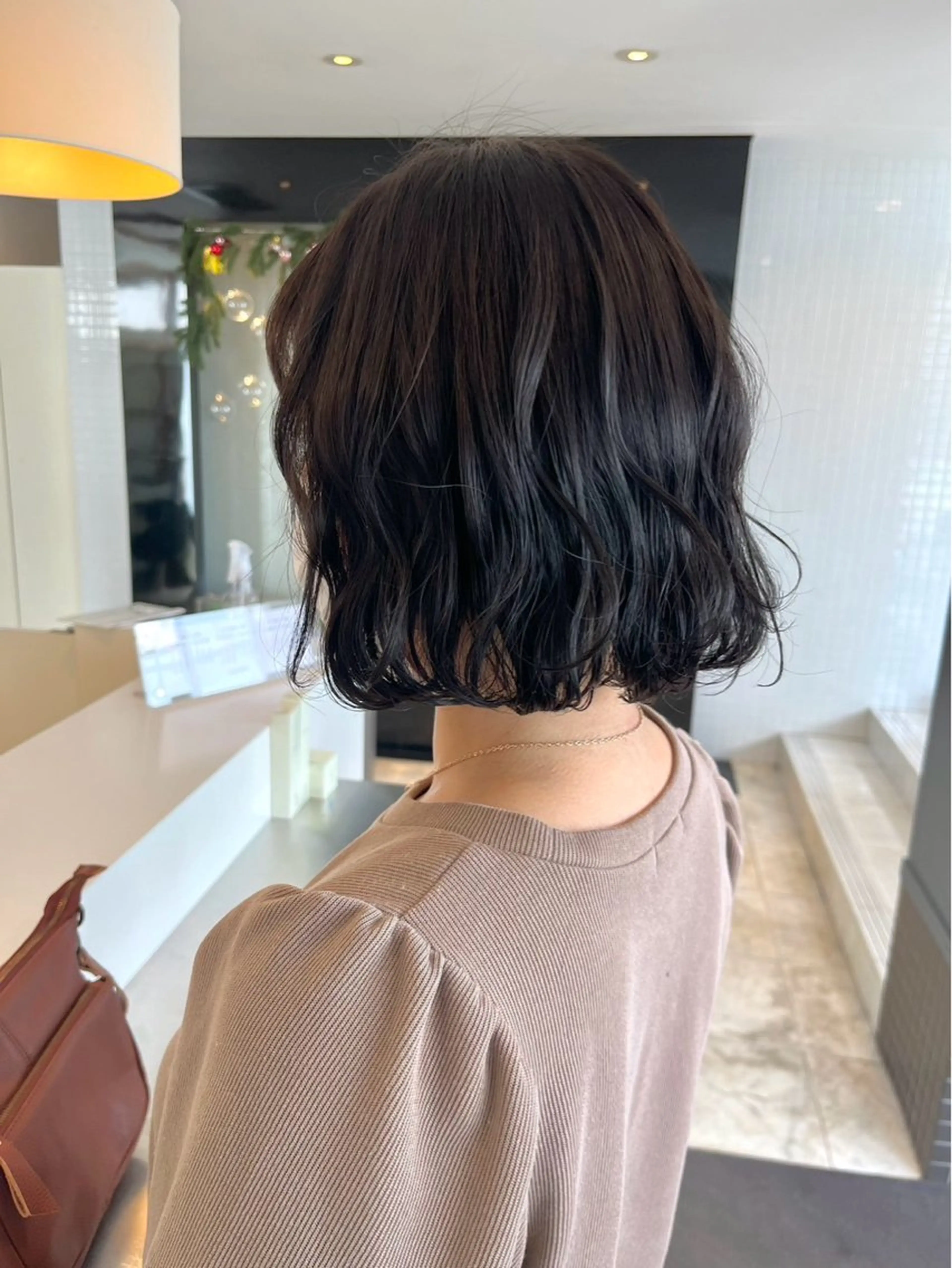 ミディアム パーマ Agu  hair  grove 金沢八日市店所属・名竹聖治/透明感 カラー/縮毛矯正のヘアスタイル