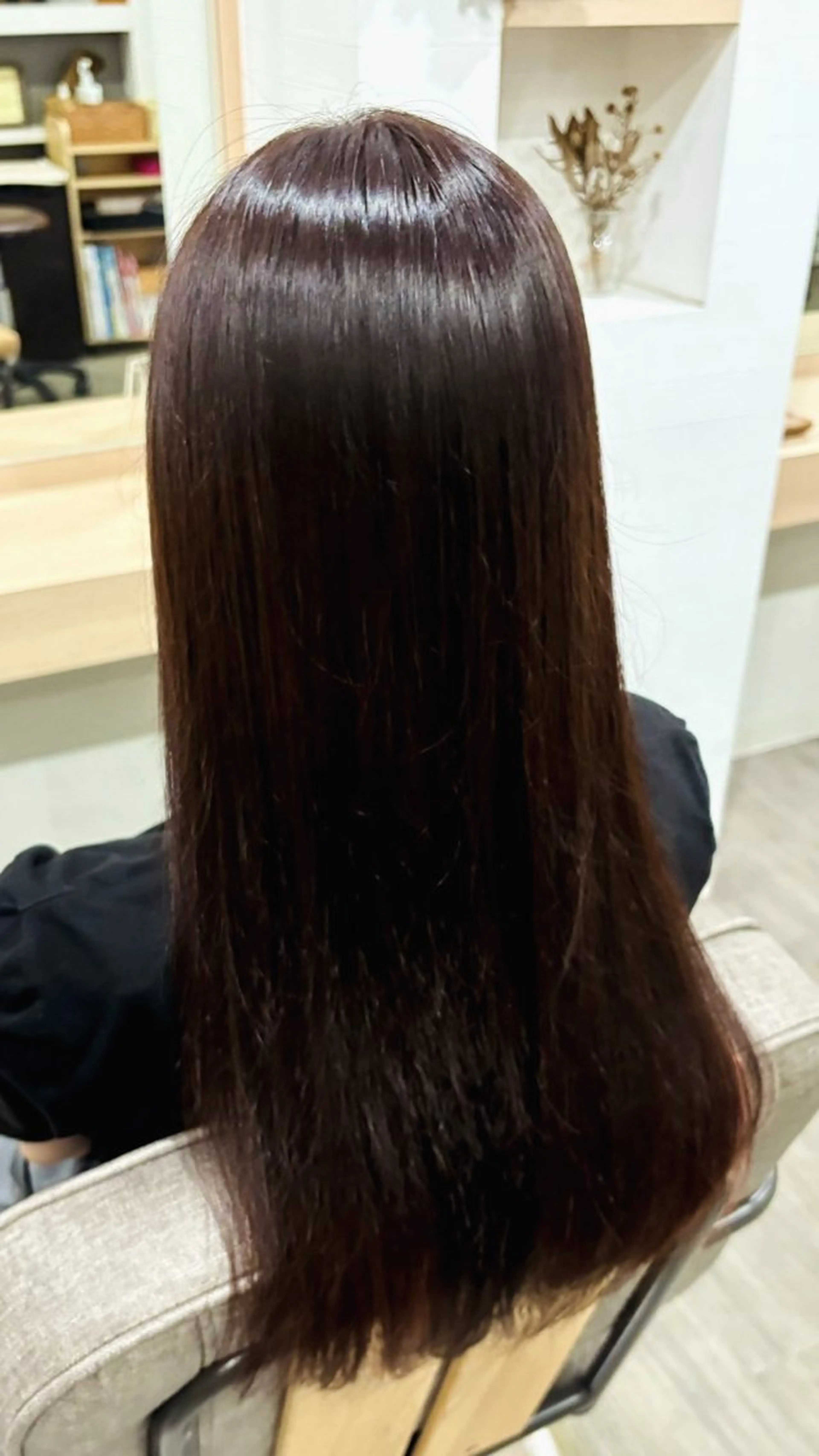 ロング カラー ブラウンカラー 東上 瑠莉のヘアスタイル