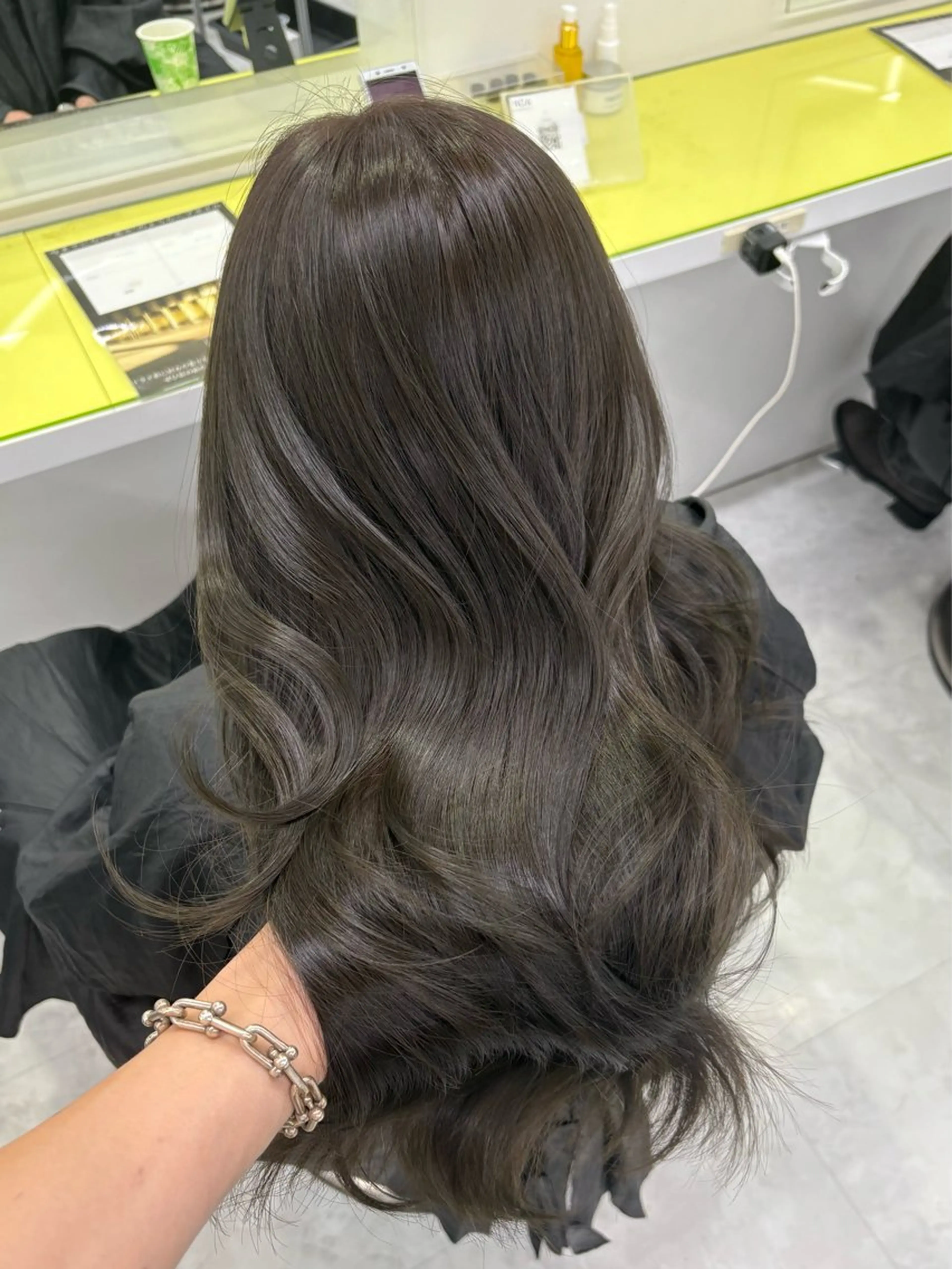 カラー ブリーチなし 透明感カラーのヘアスタイル