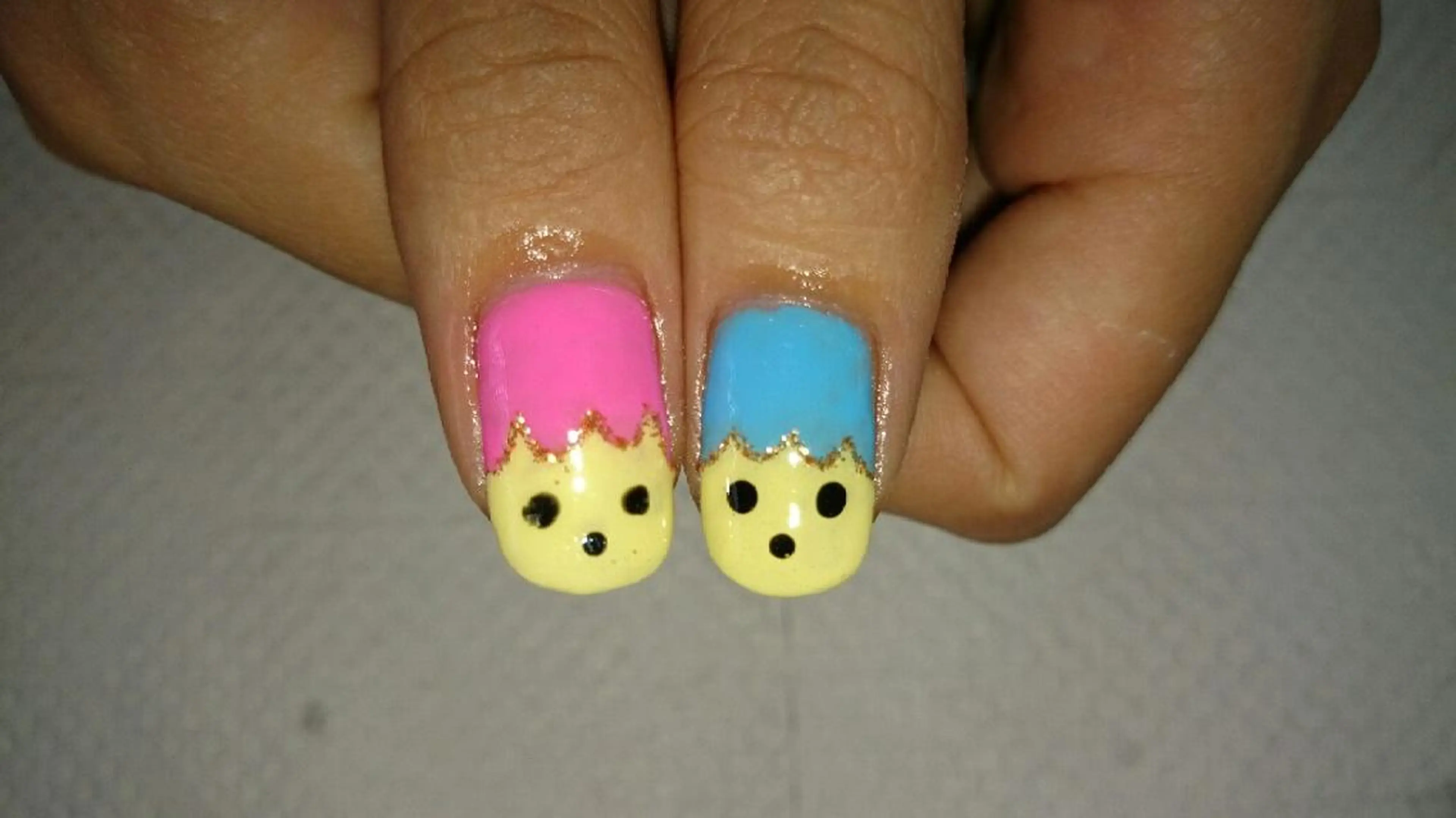 ネイル 與儀 知佳のネイルデザイン