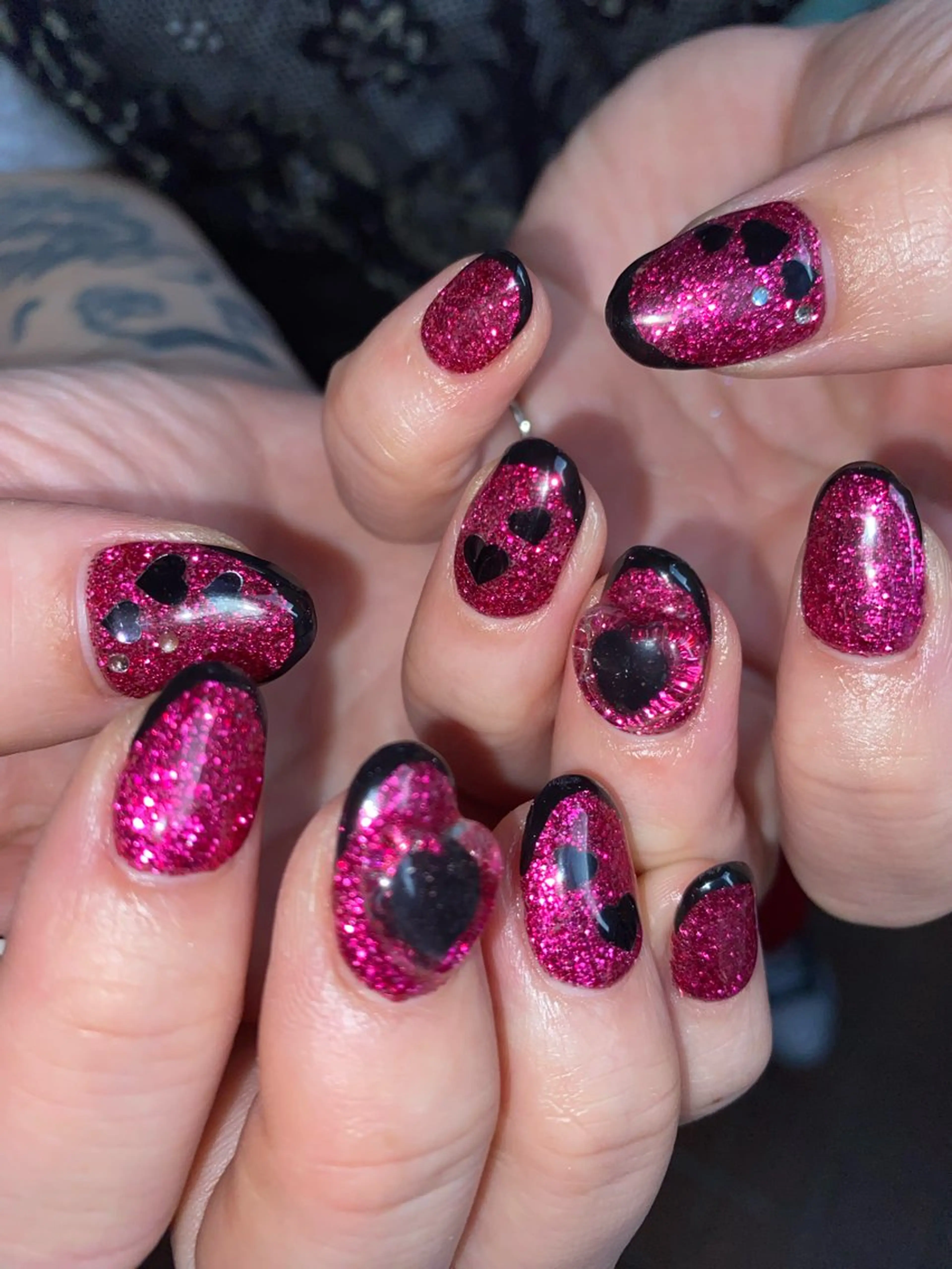 ネイル en　nail 池袋店所属・個性派🌺推しネイル 💅💞hota🐇のネイルデザイン