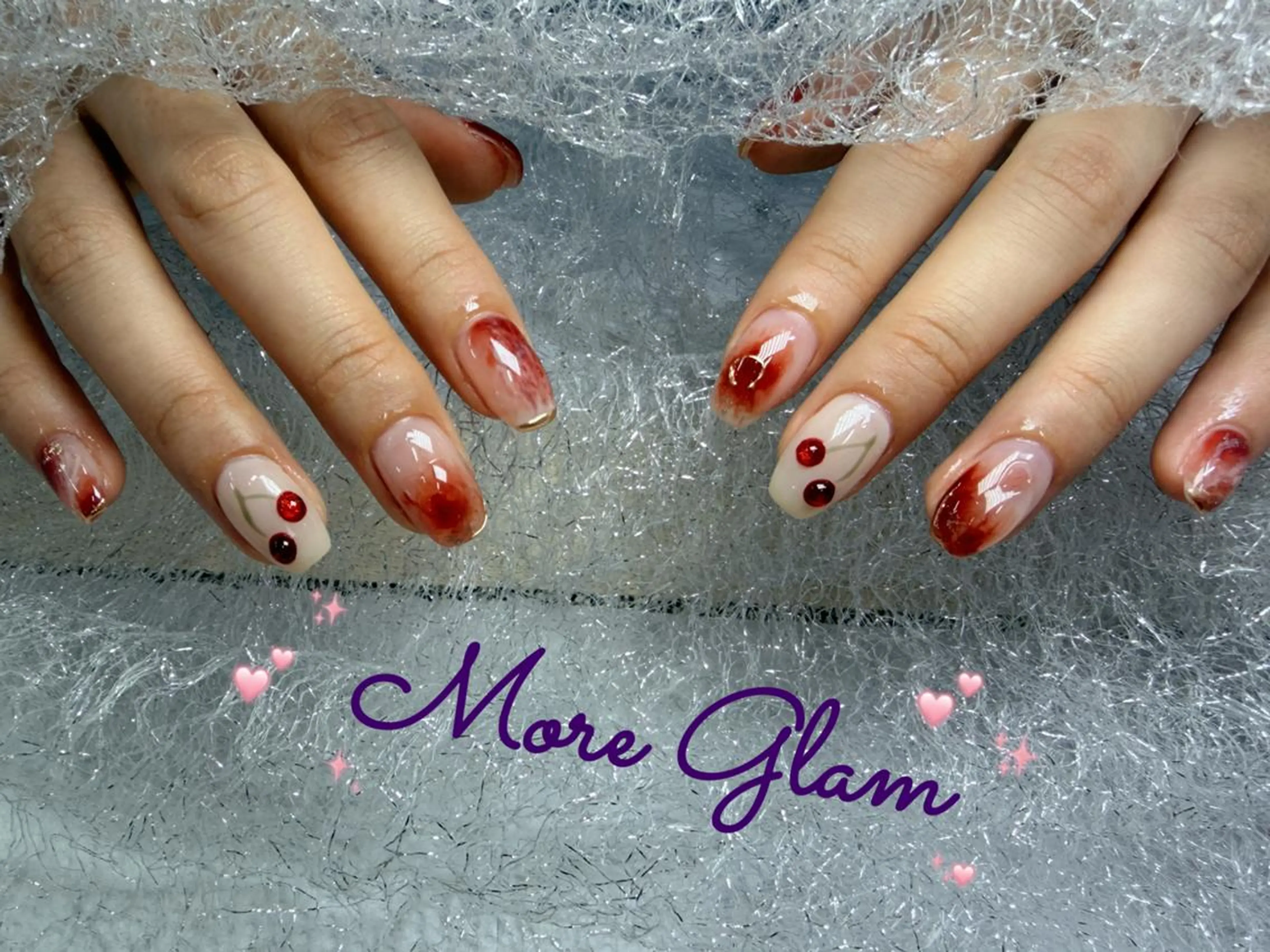 ネイル 長さ出し フットネイル フレンチネイル ジェルネイル ガラスフレンチ More Glam 池袋東口店のネイルデザイン