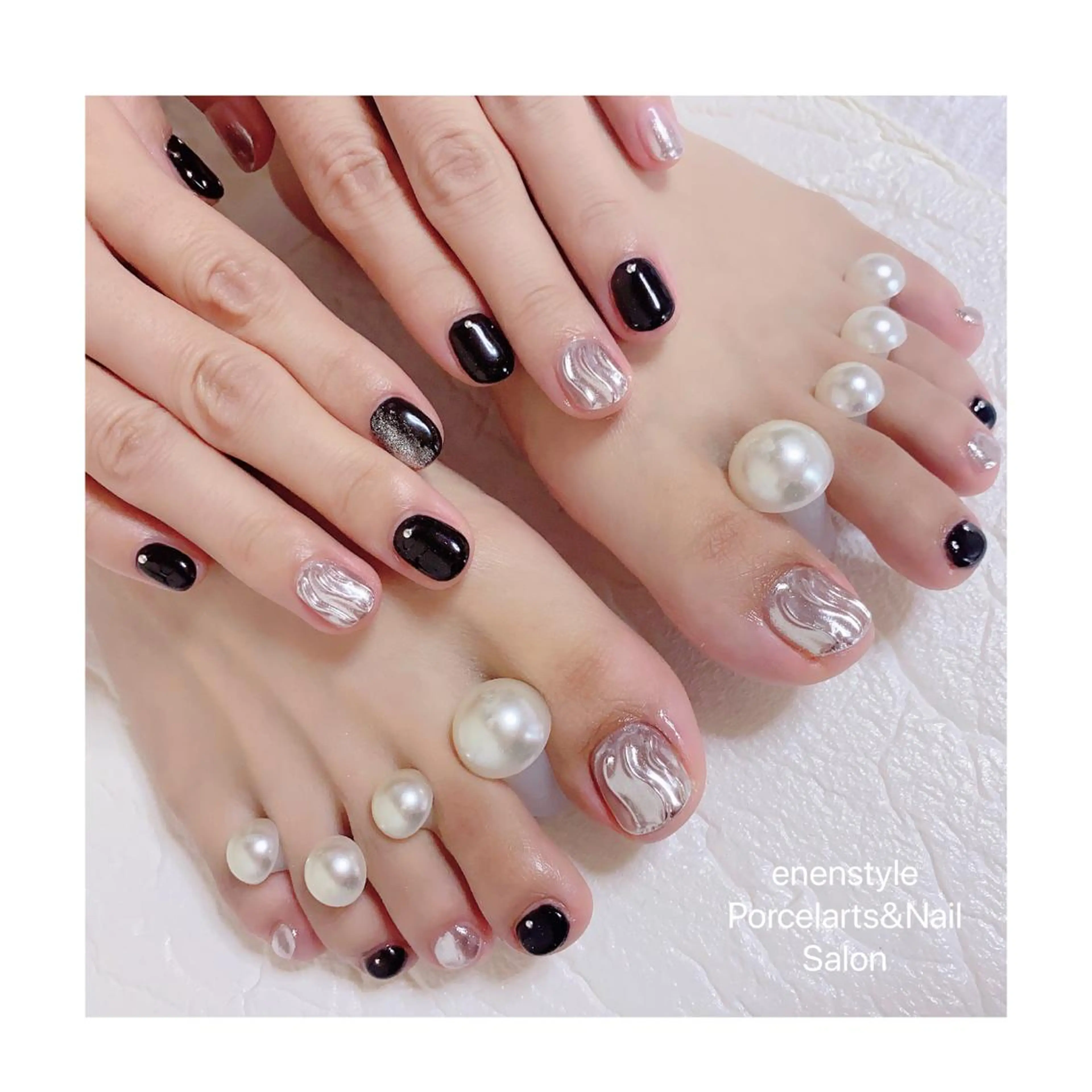 ミディアム ネイル ジェルネイル ニュアンスネイル オフィスネイル ワンカラーネイル パラジェル 👑enen style👑のネイルデザイン