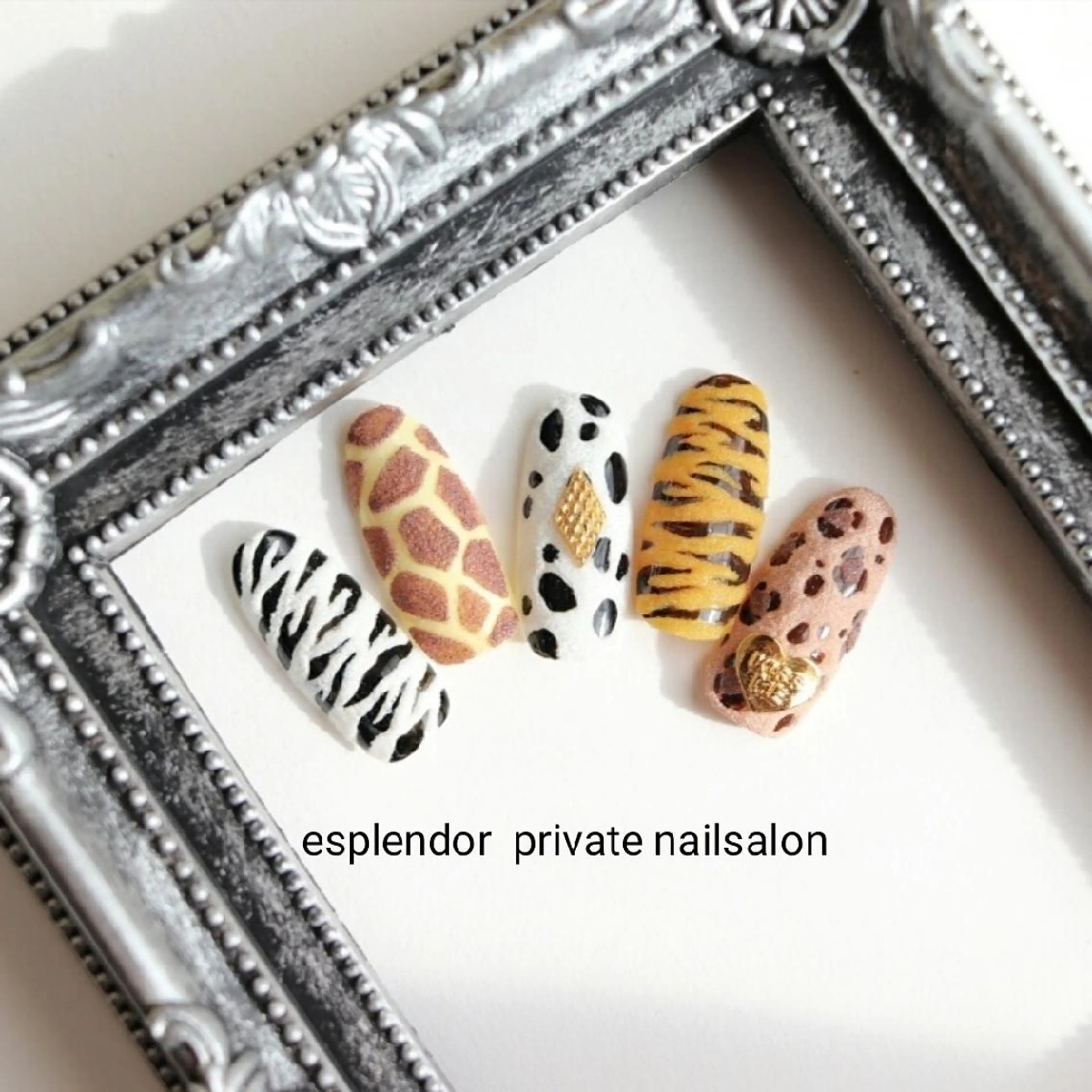 ネイル アニマル柄 esplendor  小野寺のネイルデザイン