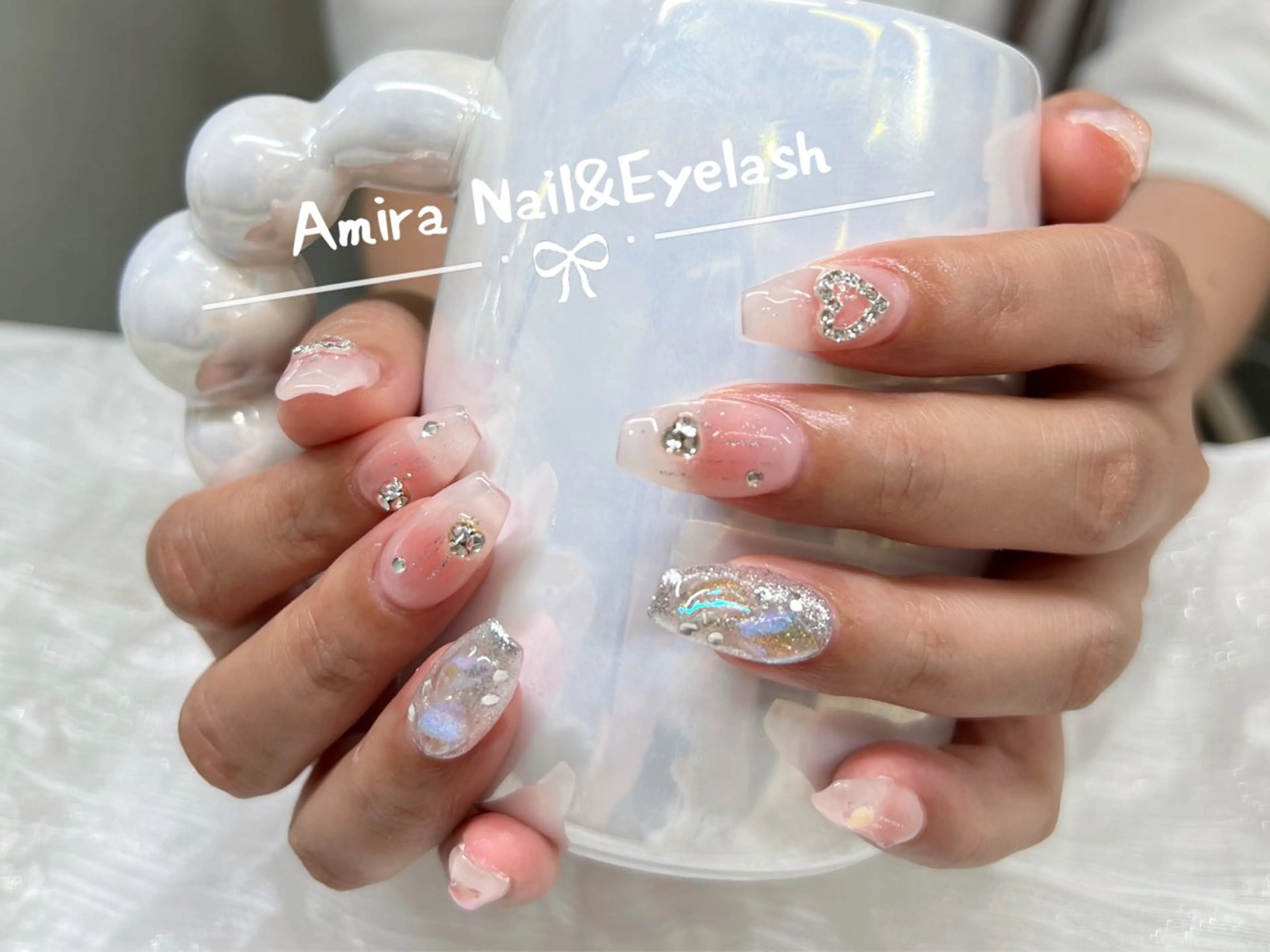 ネイル Amira アイラッシュのマツエク・マツパデザイン