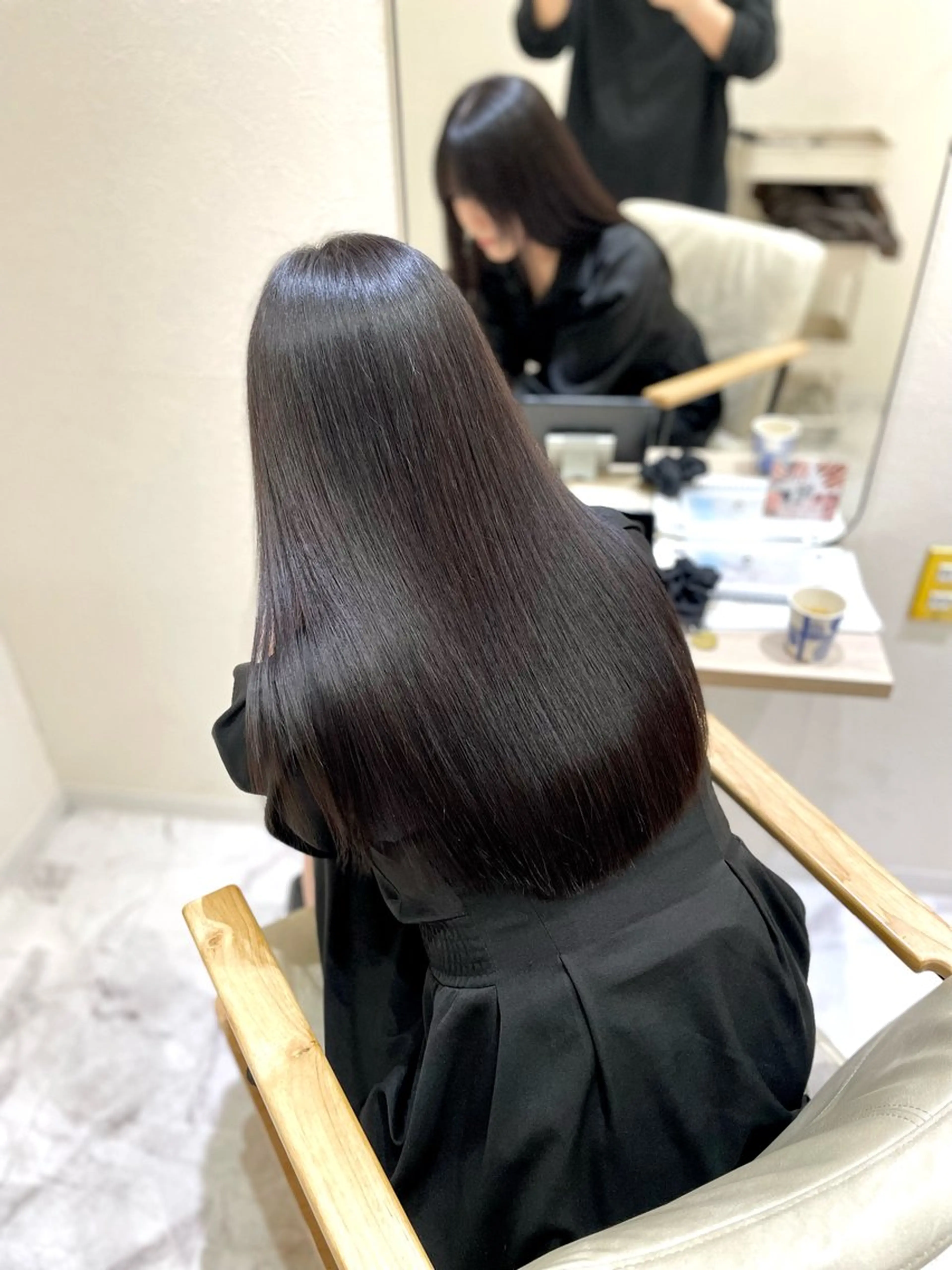 ロング ヘアカラー トリートメント IA shibuya /山下開世/髪質改善のヘアスタイル