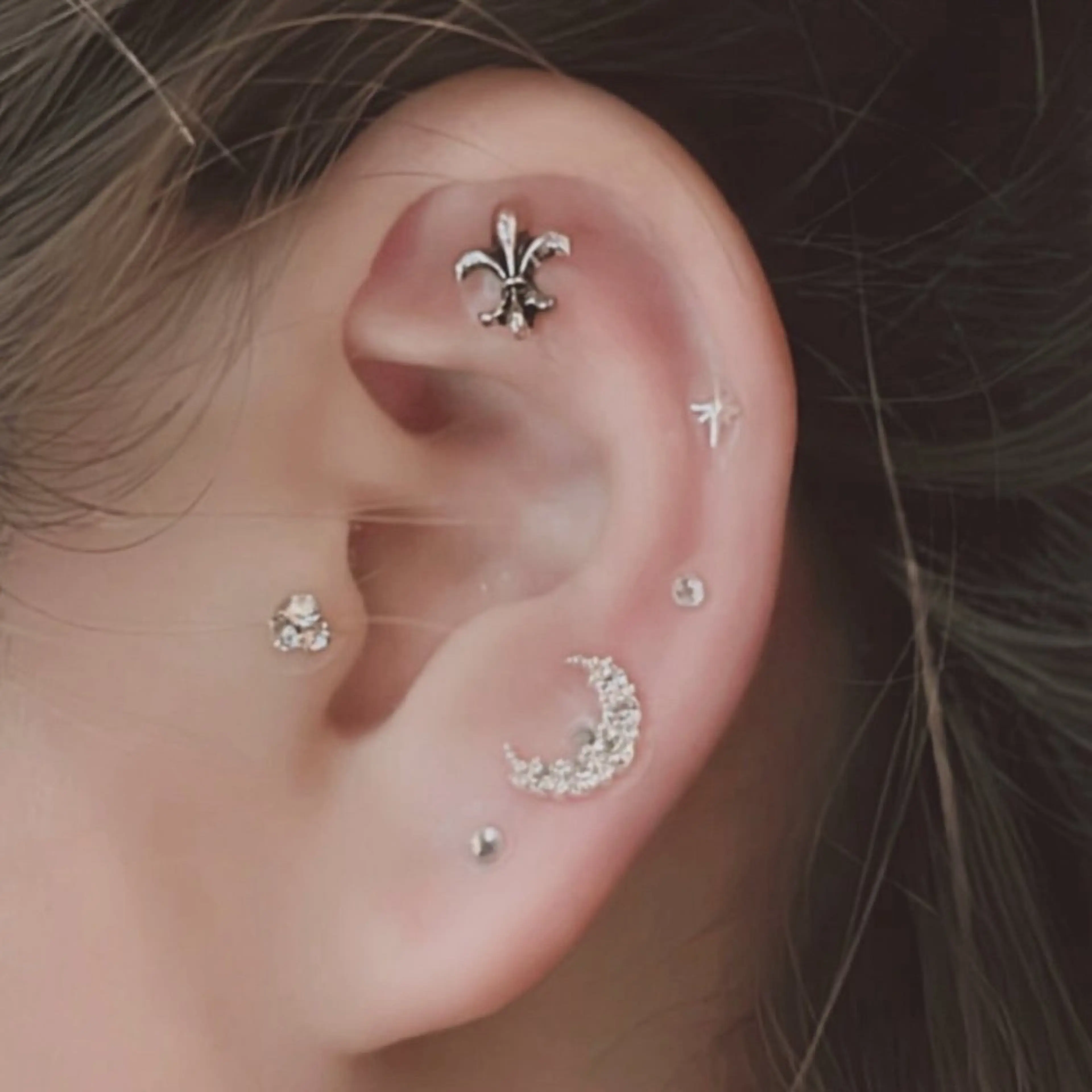 mahina所属・ビューティサロン mahina⋆☽·̩のマツエク・マツパデザイン