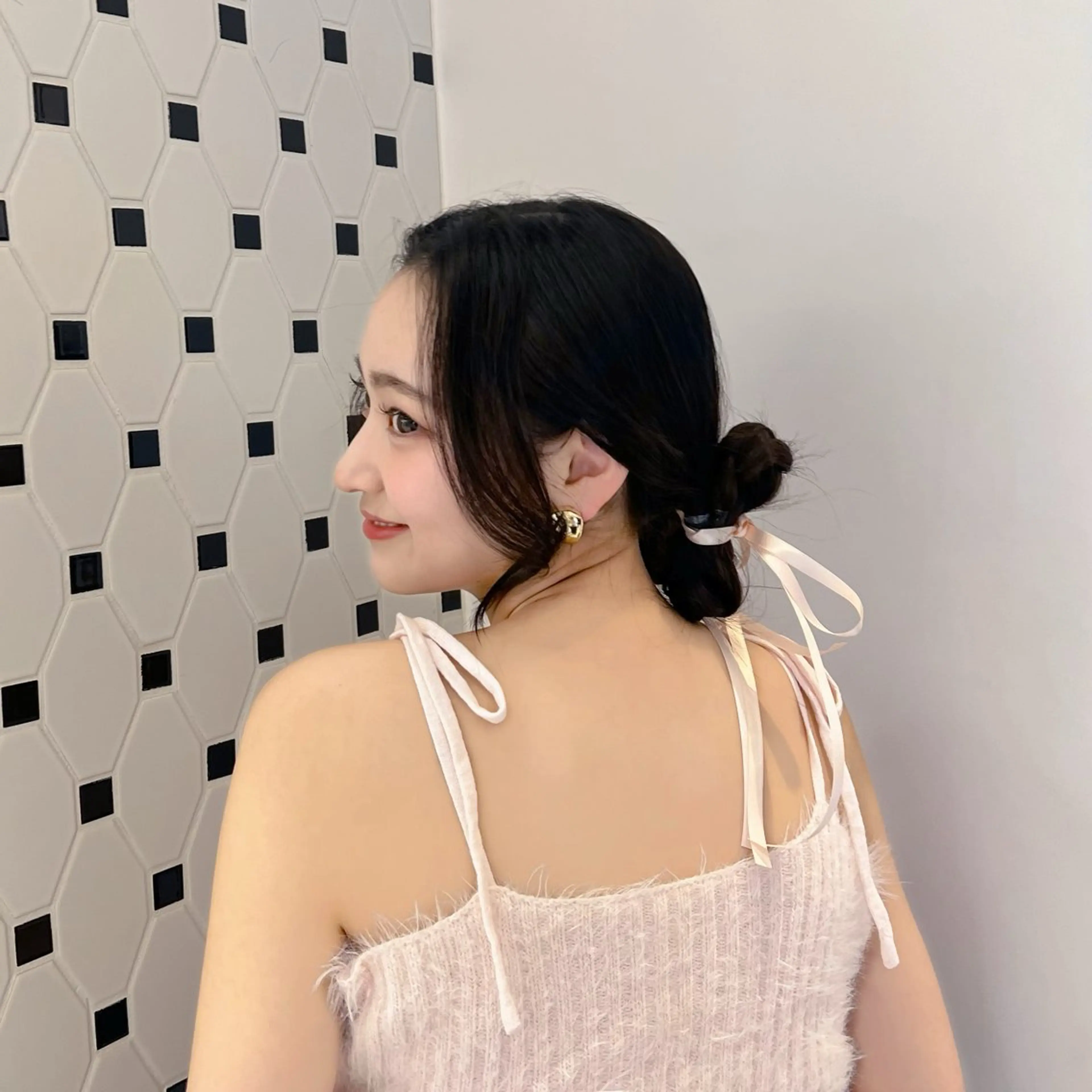 ミディアム カラー ヘアアレンジ ヘアカラー トリートメント 顔周り/透明感/銀座 🩵りのせのヘアスタイル