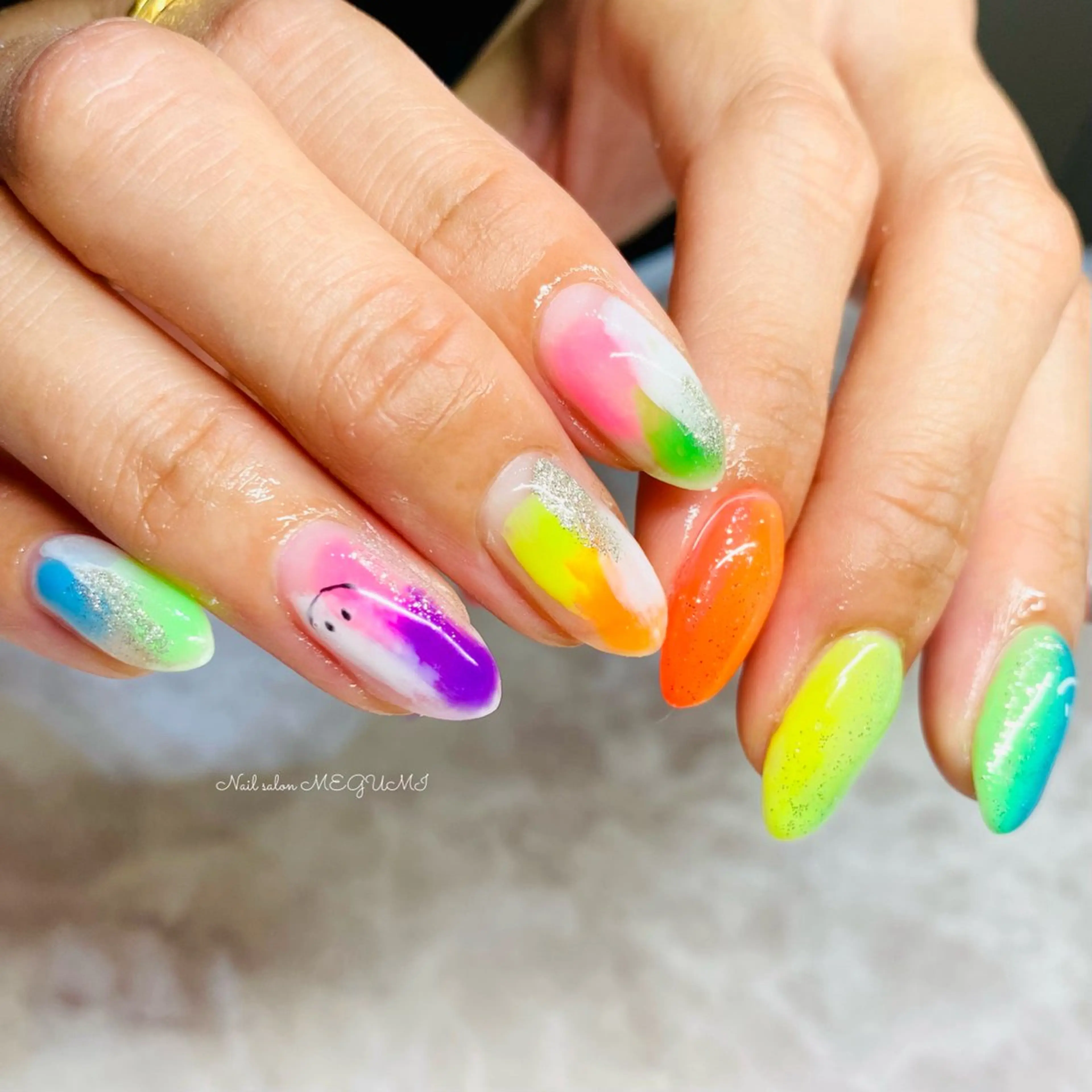 ネイル ゴージャス 持ち込み Nail salon MEGUMIのネイルデザイン