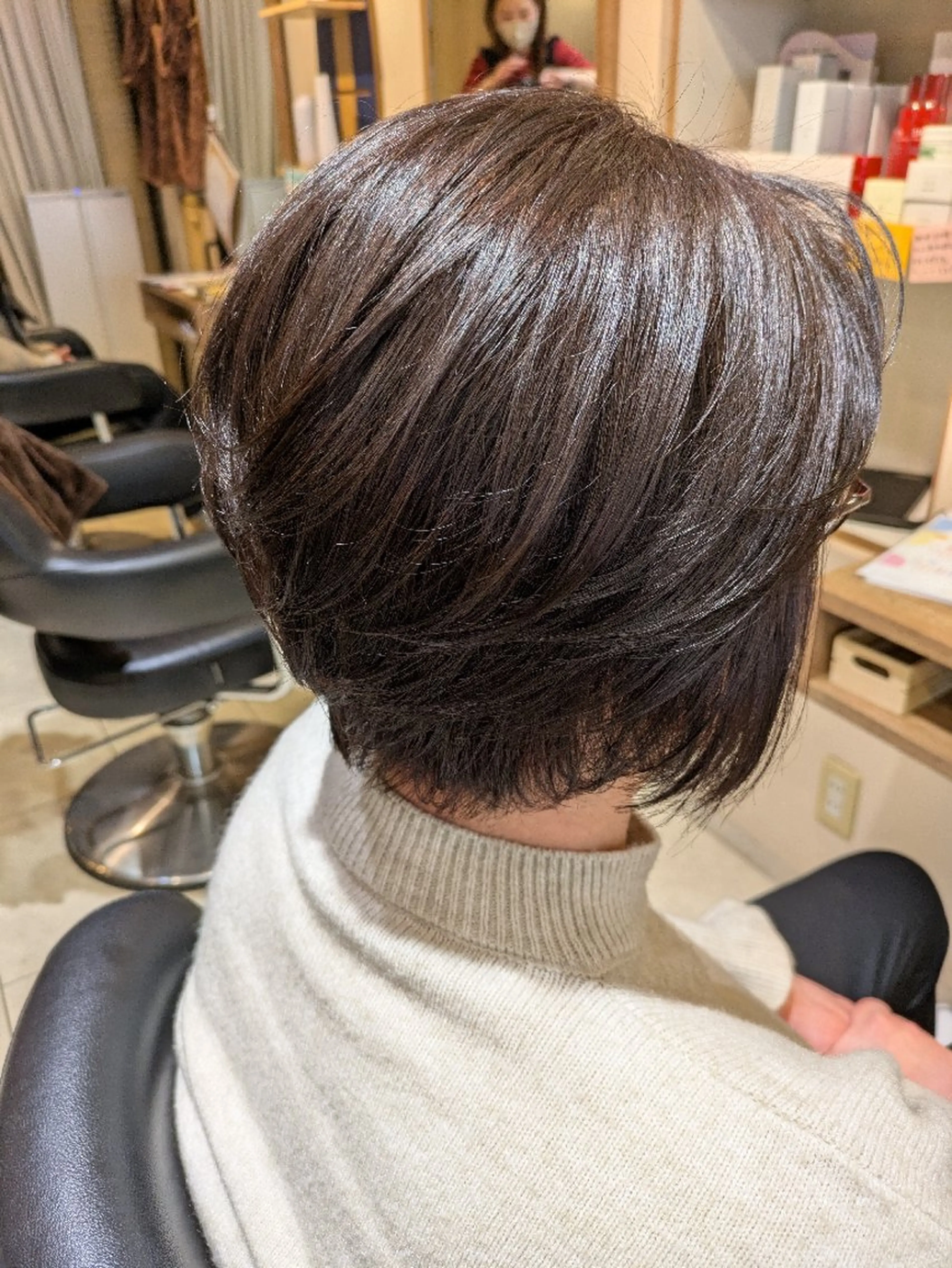 ショート ボブ 塚原 友紀子のヘアスタイル
