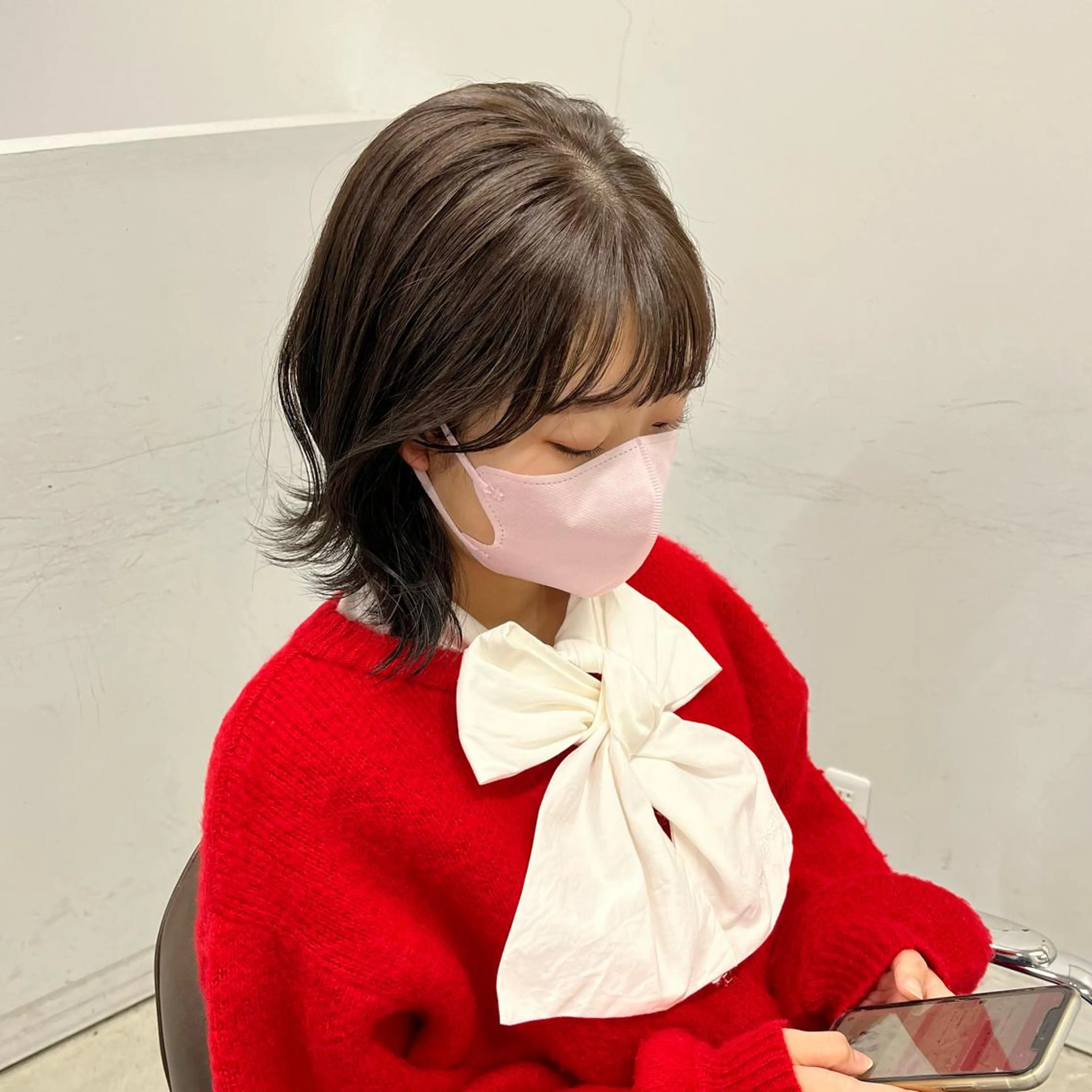 ミディアム カラー ブラウンカラー 顔周りカット 外ハネヘア 山口 モエのヘアスタイル