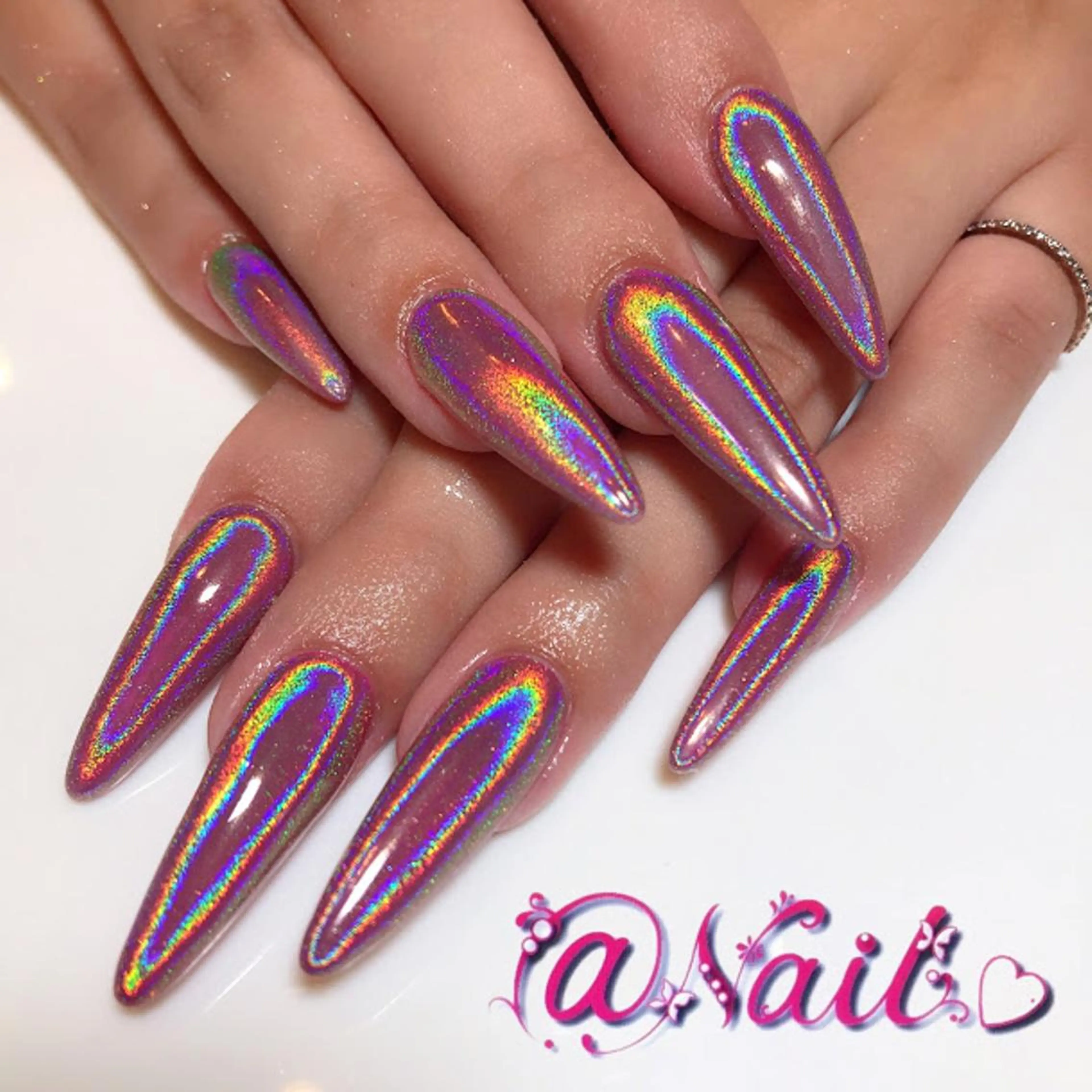 ネイル 小尾 栞のネイルデザイン