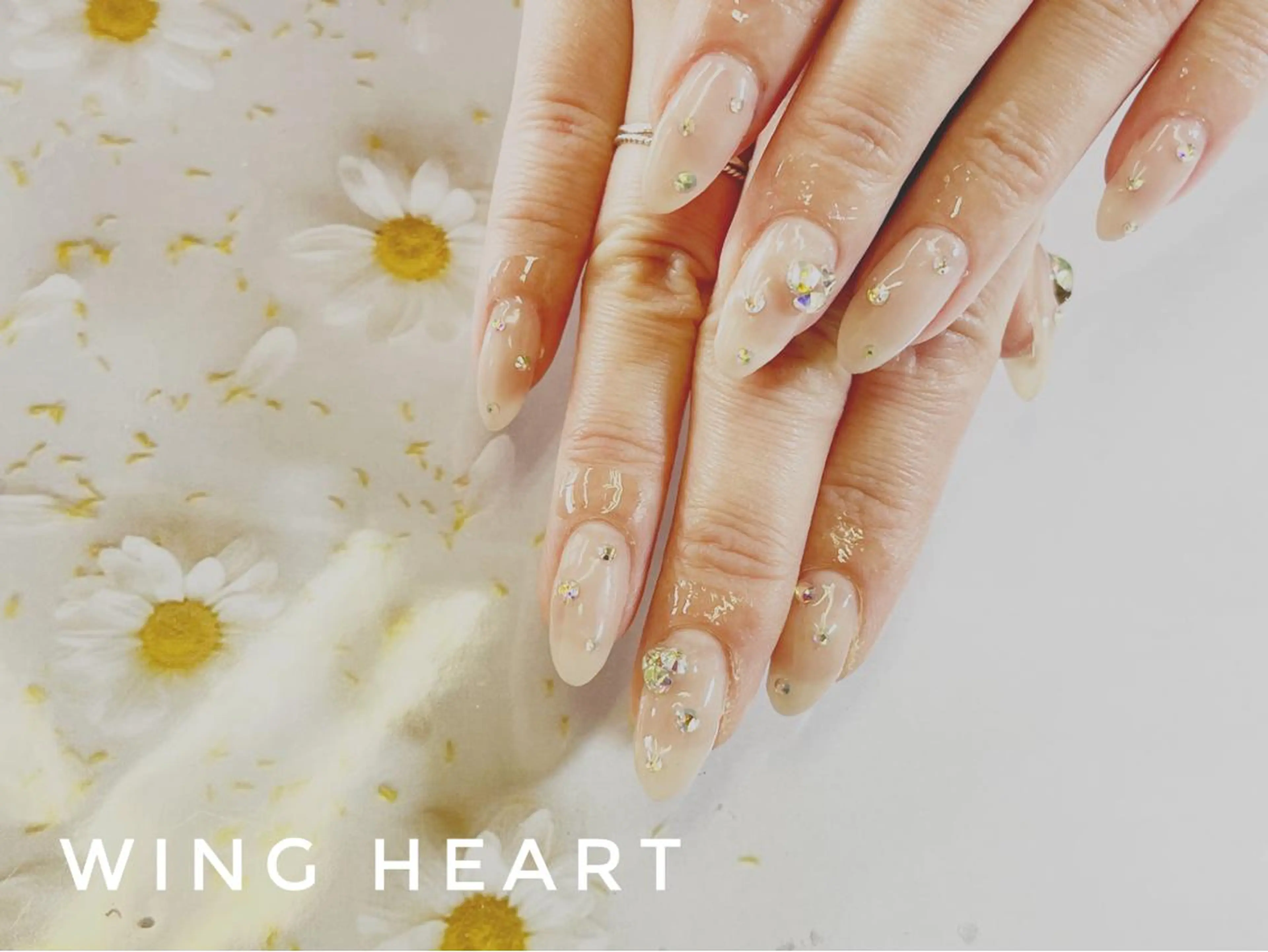 セミロング ネイル ハンドネイル H NANAのネイルデザイン