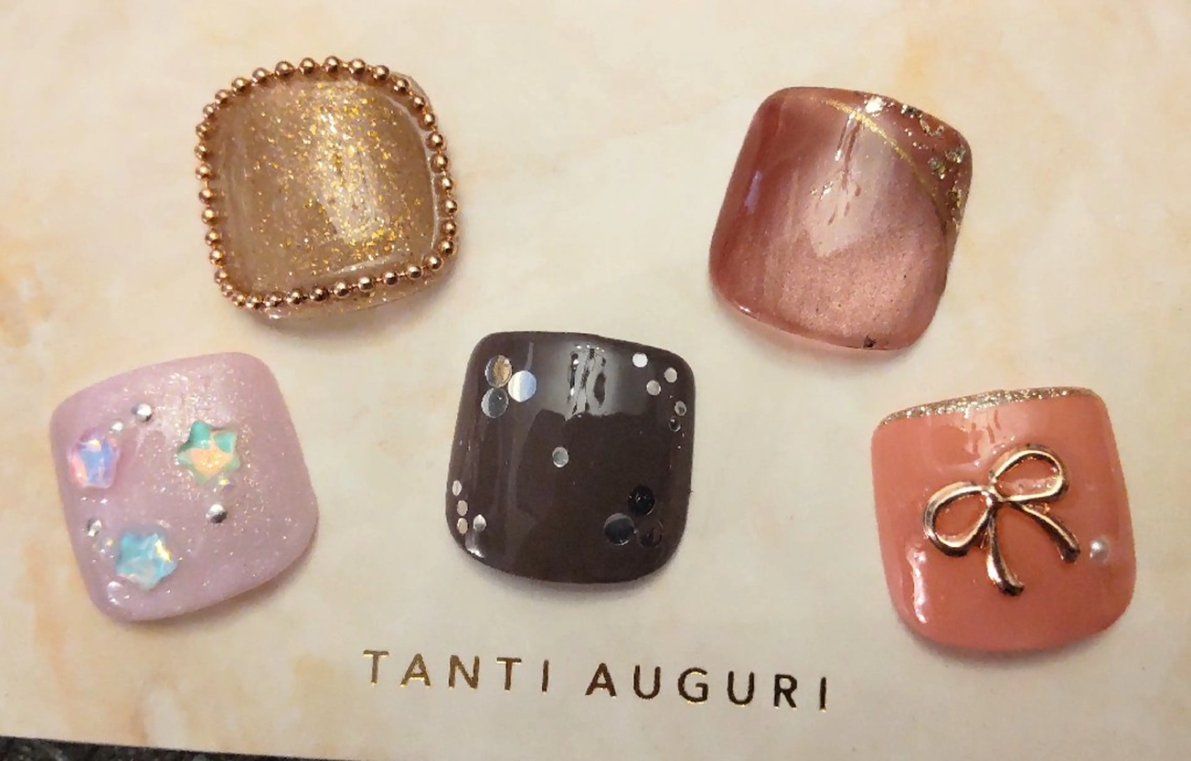 ネイル フットネイル Éva nail MARIのネイルデザイン