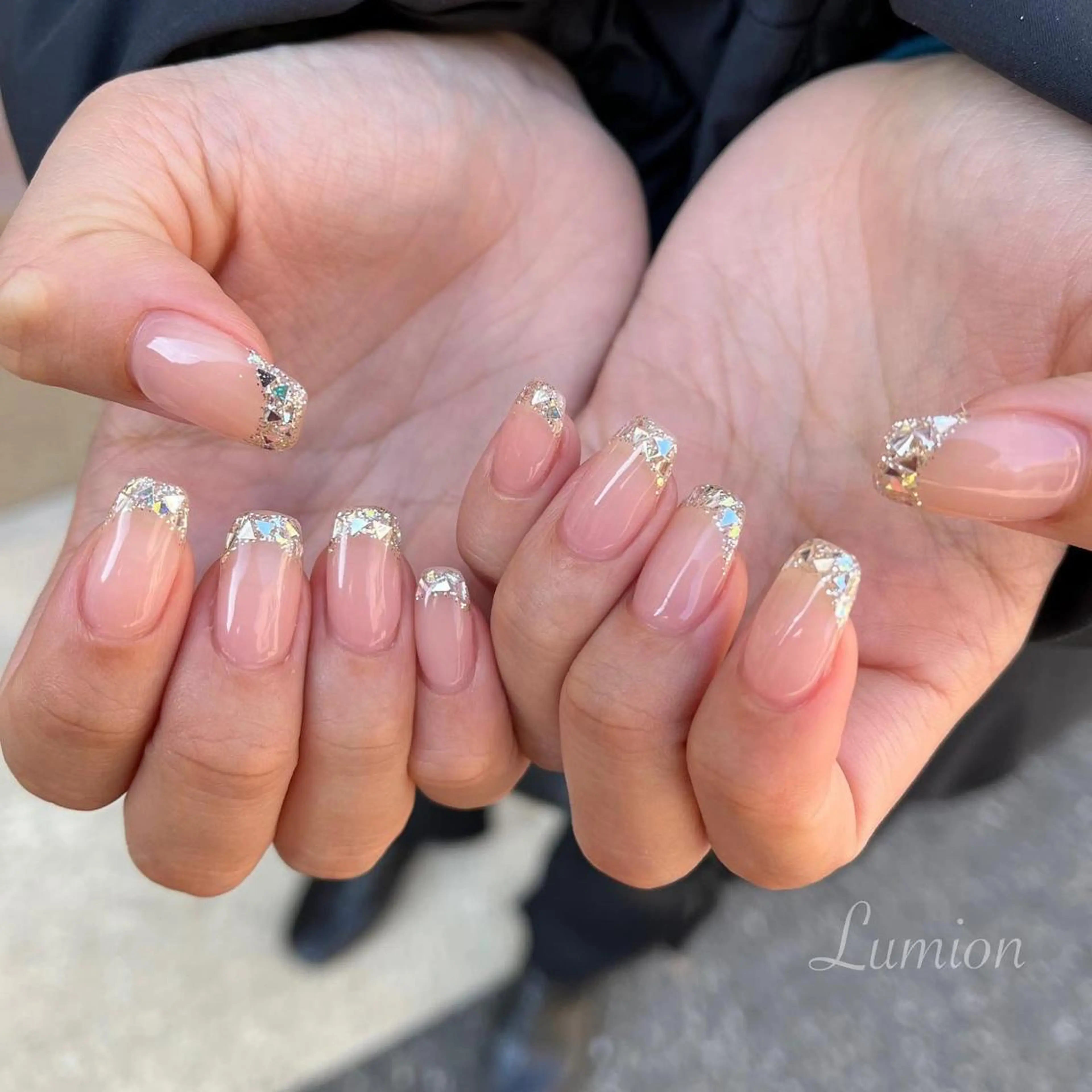 ネイル フレンチネイル ガラスフレンチ ハンドネイル nailroom Lumionのネイルデザイン