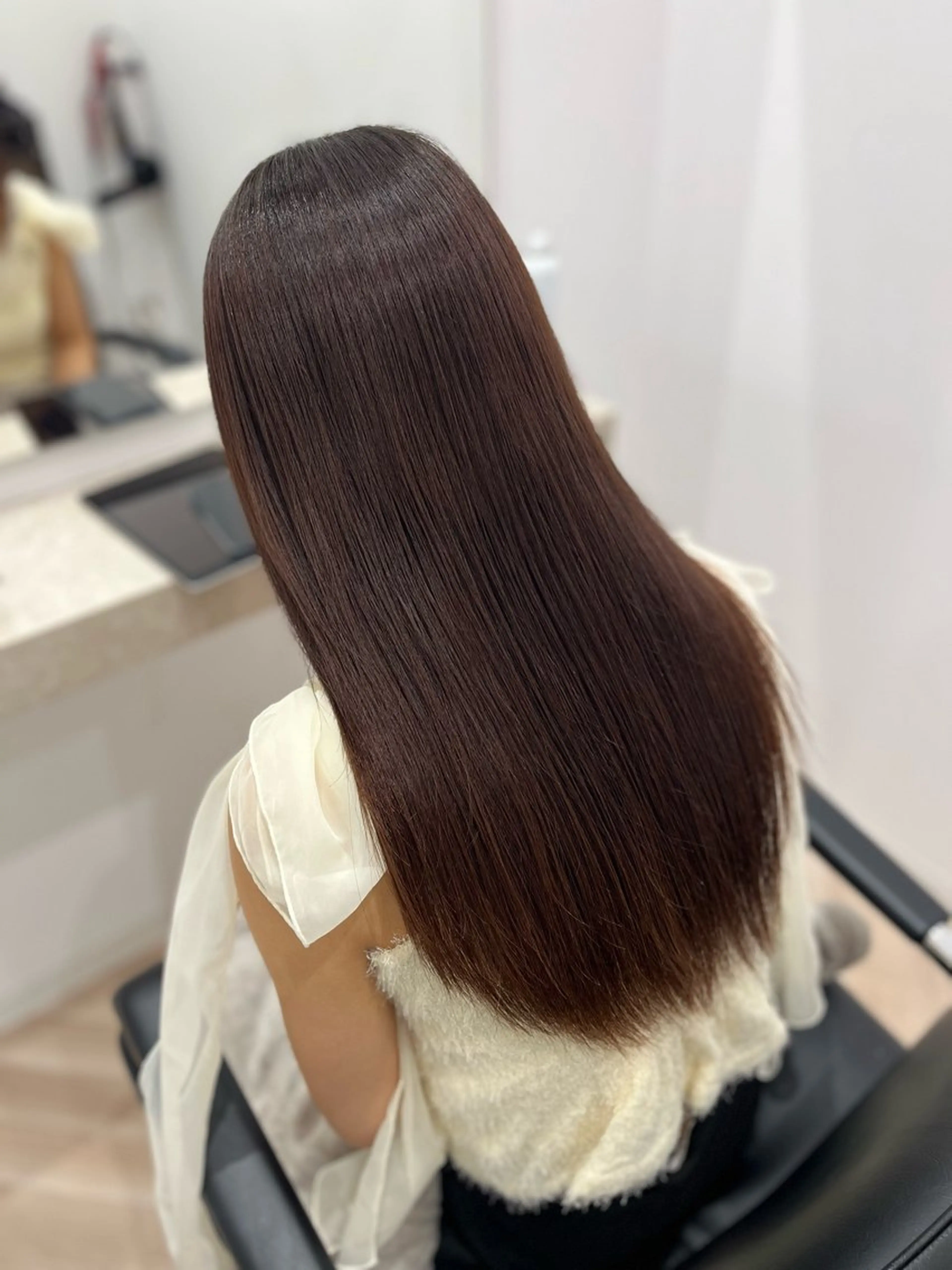 ロング 酸性ストレート 縮毛矯正 トリートメント 🫧ぷる艶カラー🫧 Yuubi🦩のヘアスタイル