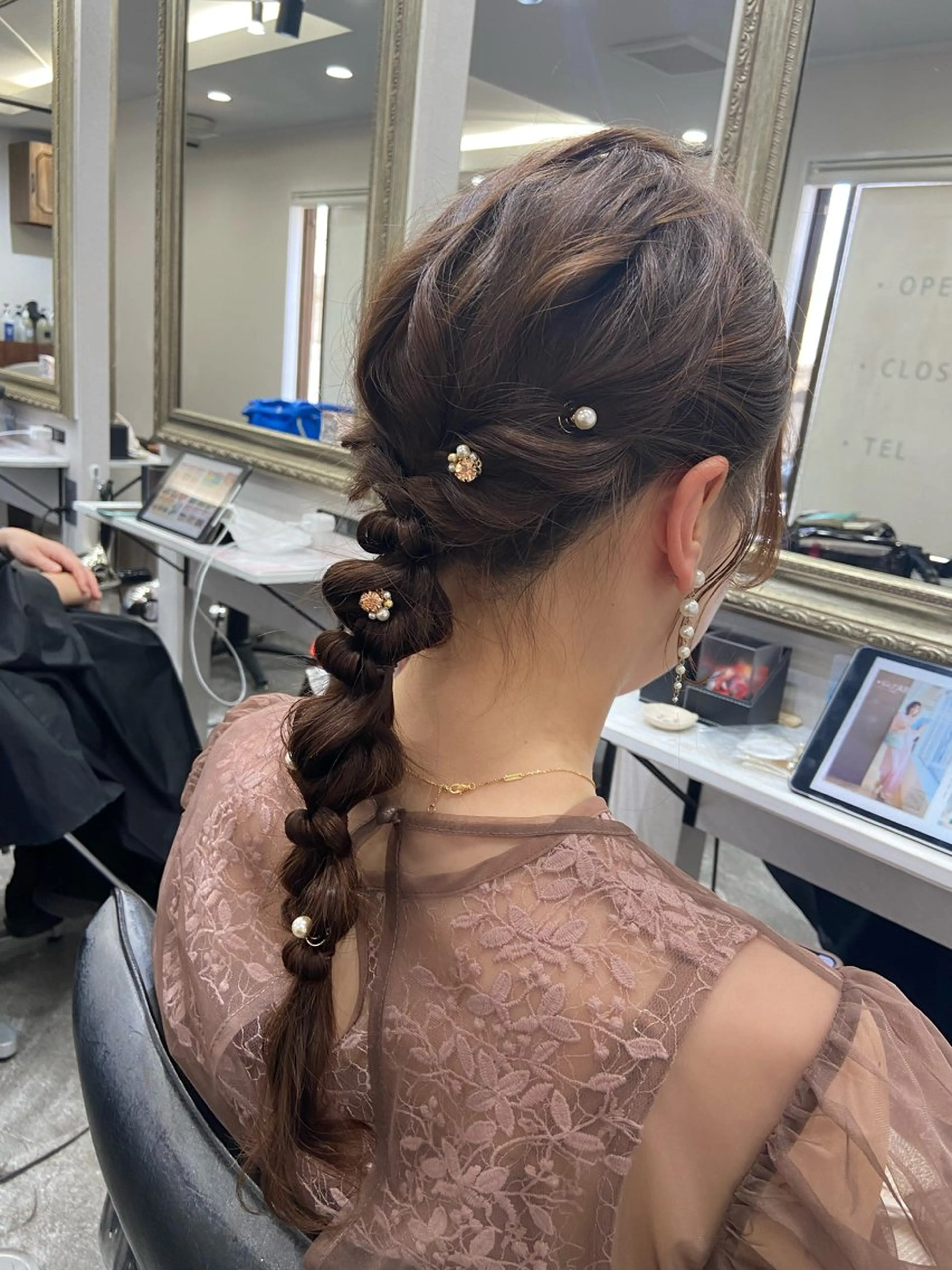 ロング ヘアアレンジ 籾木 美優のヘアスタイル