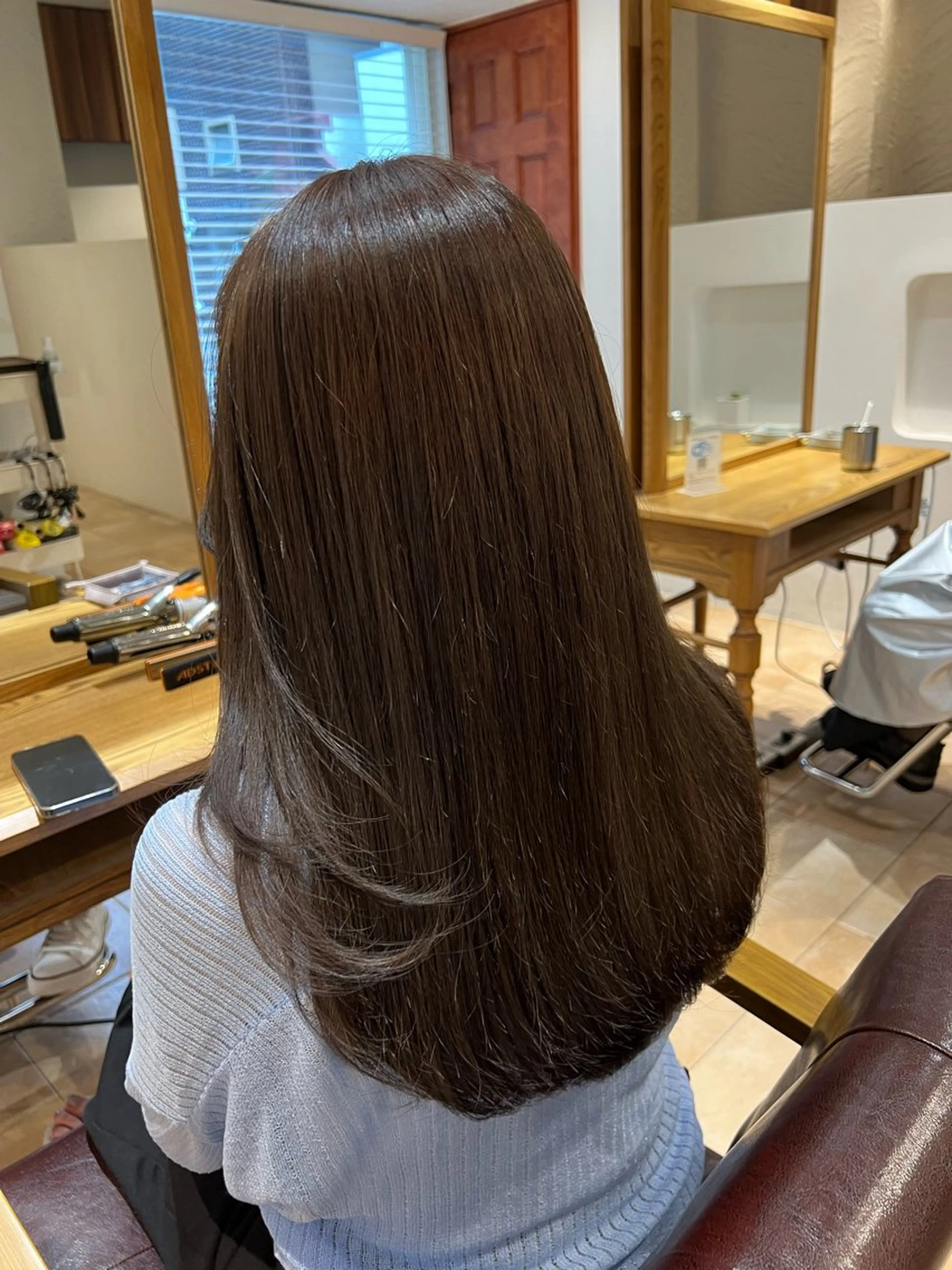 セミロング カラー 🥀韓国ヘア🥀 宮津真菜のヘアスタイル