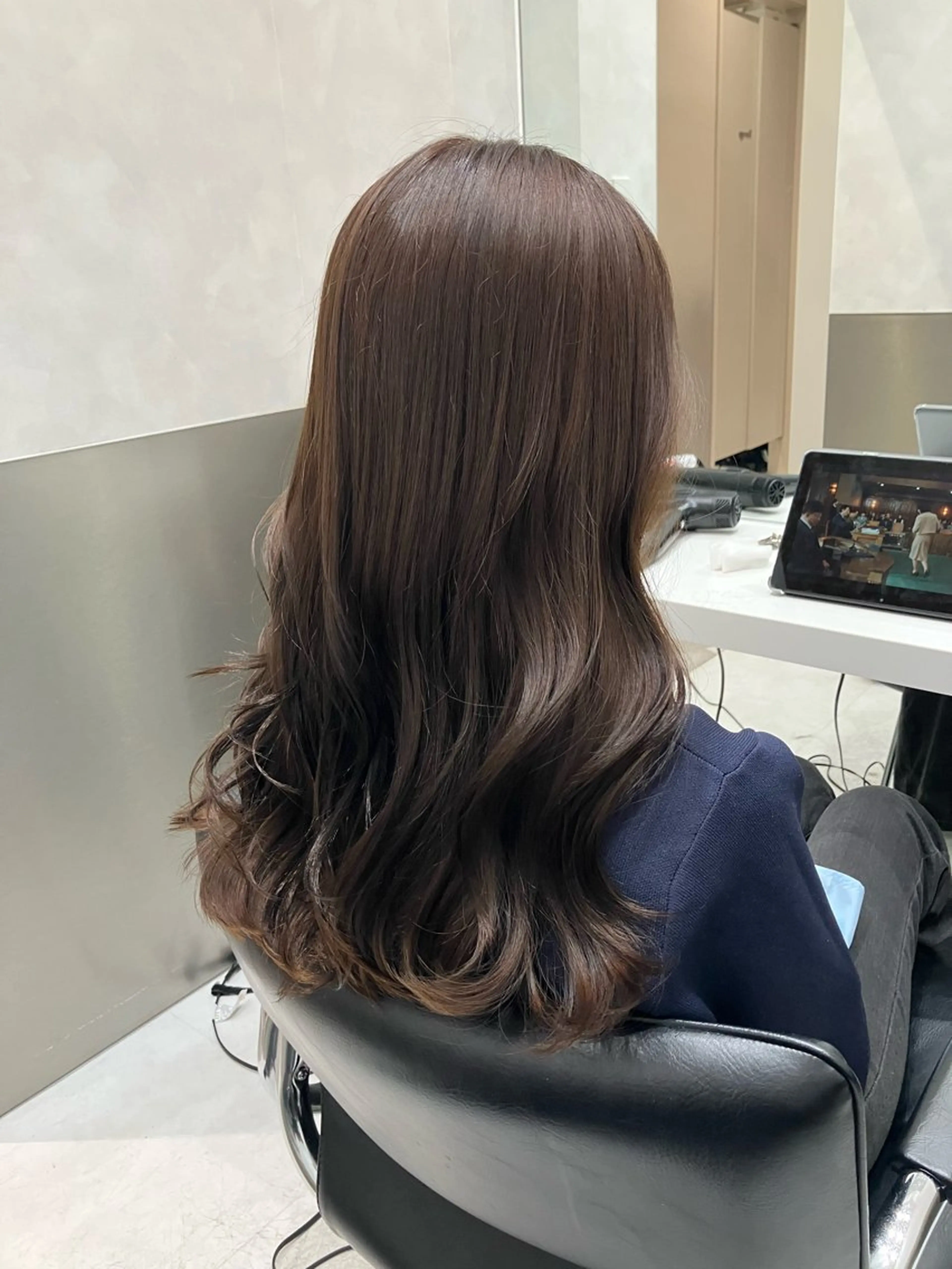 ロング カラー カット ヘアカラー トリートメント 💖ブリーチなし透明 感💖ASAHIのヘアスタイル