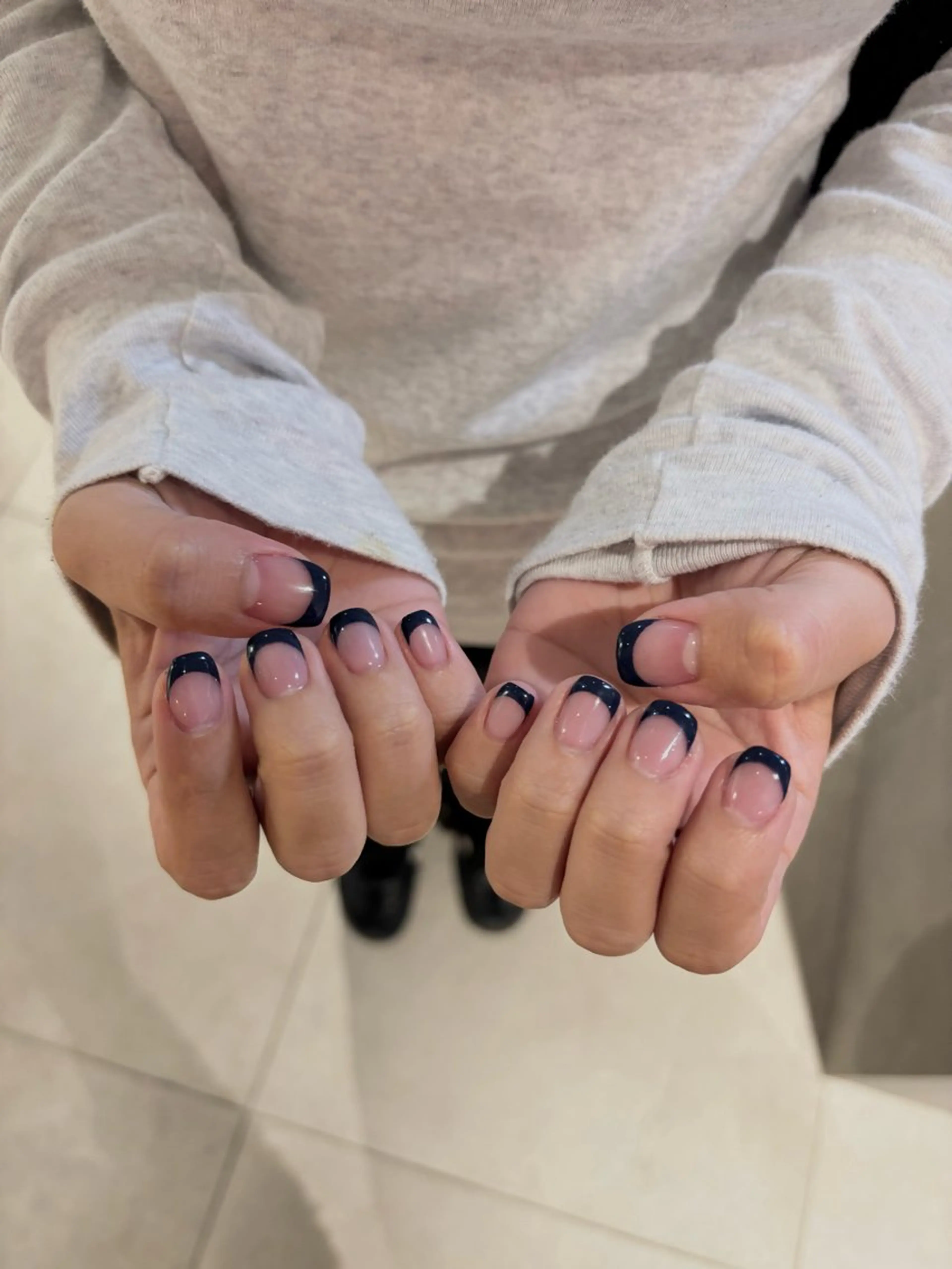 ⭕️オフあり⭕️ハンドフレンチ　✨当日予約限定価格☆ベース追加➕500円の写真