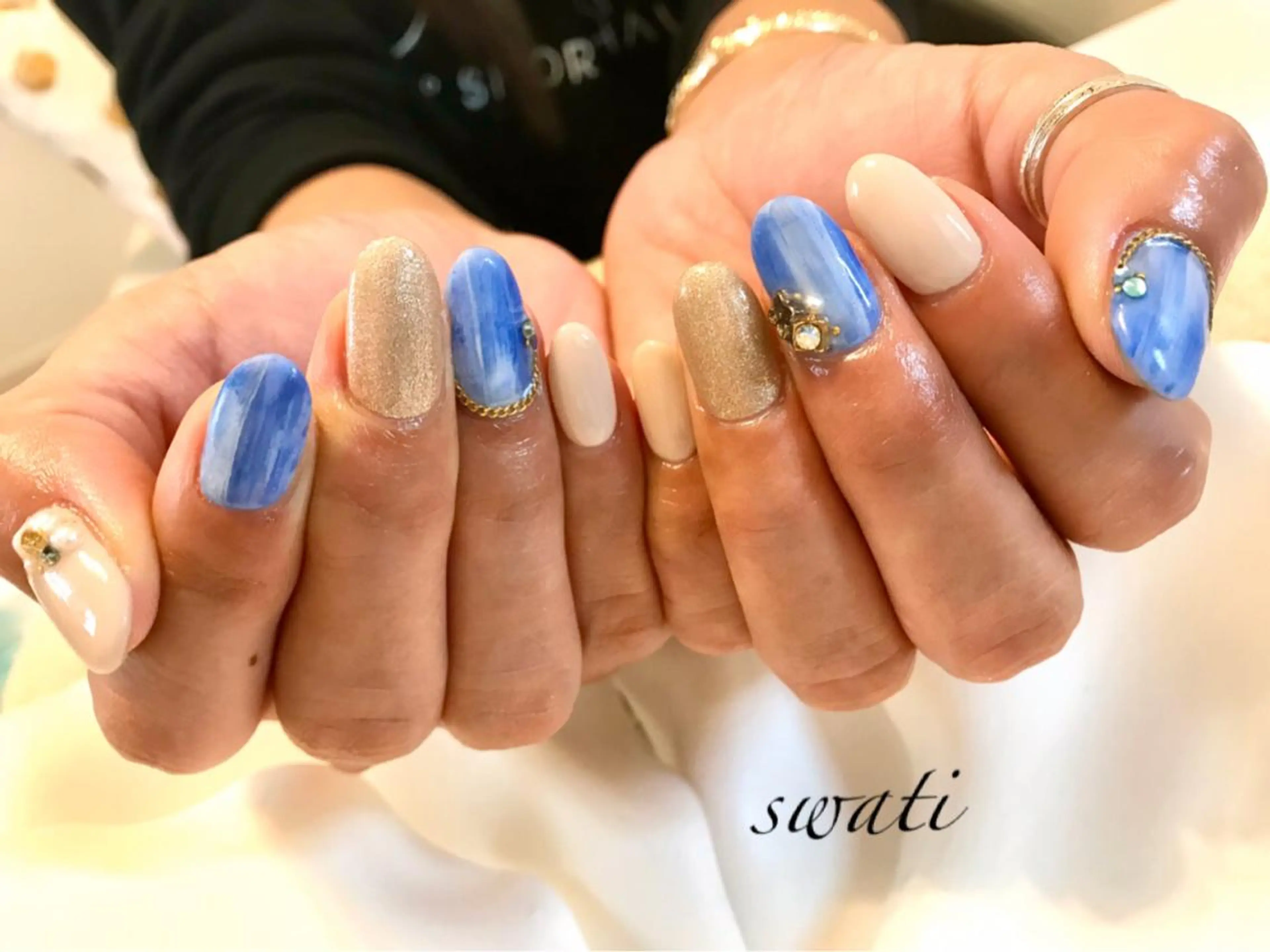 ネイル アートネイル オフィスネイル シンプルネイル 春ネイル yuko （ネイリスト）のネイルデザイン