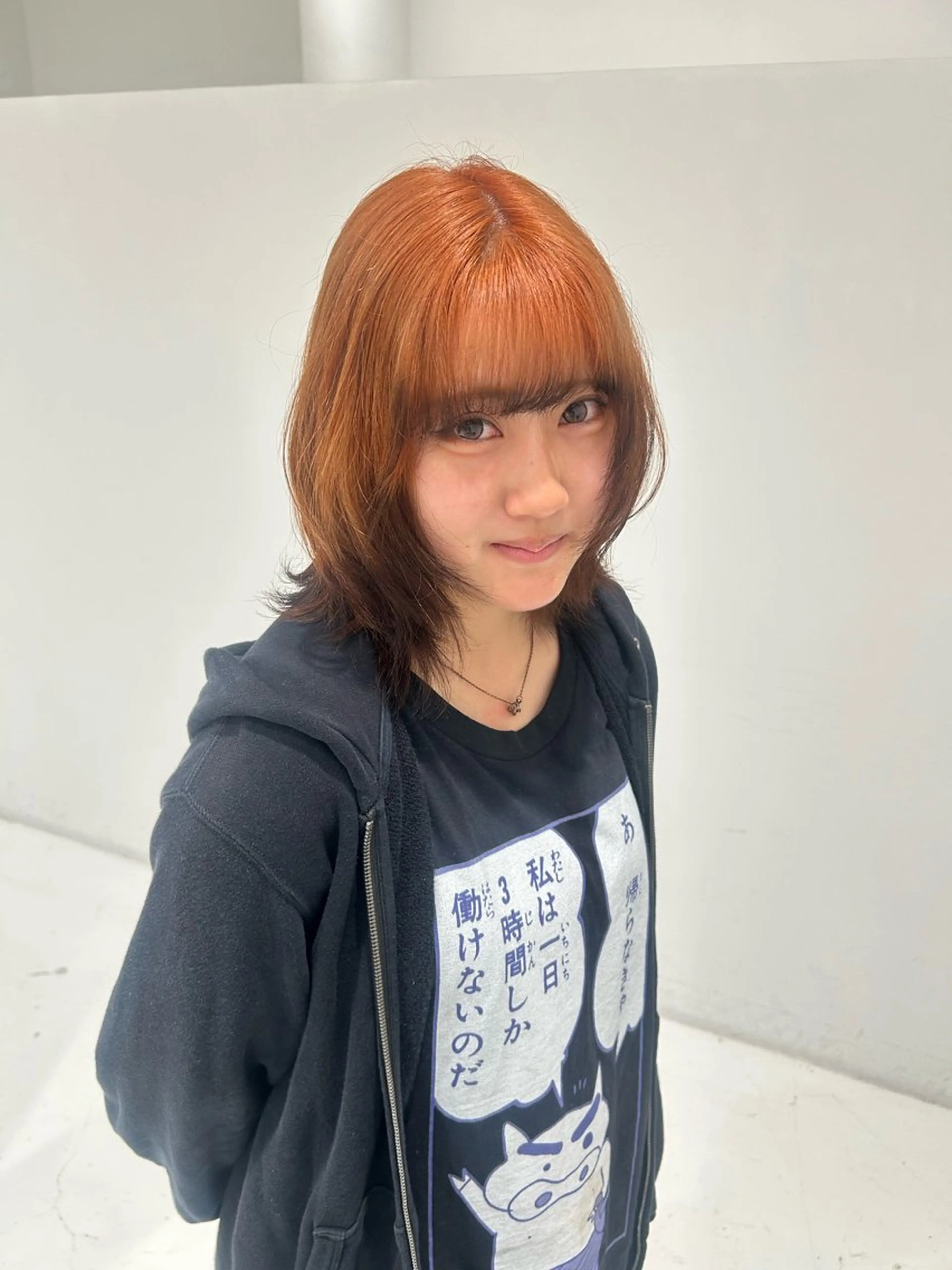 ミディアム カラー 狐カラー オレンジ ヘアカラー 大長 広菜のヘアスタイル