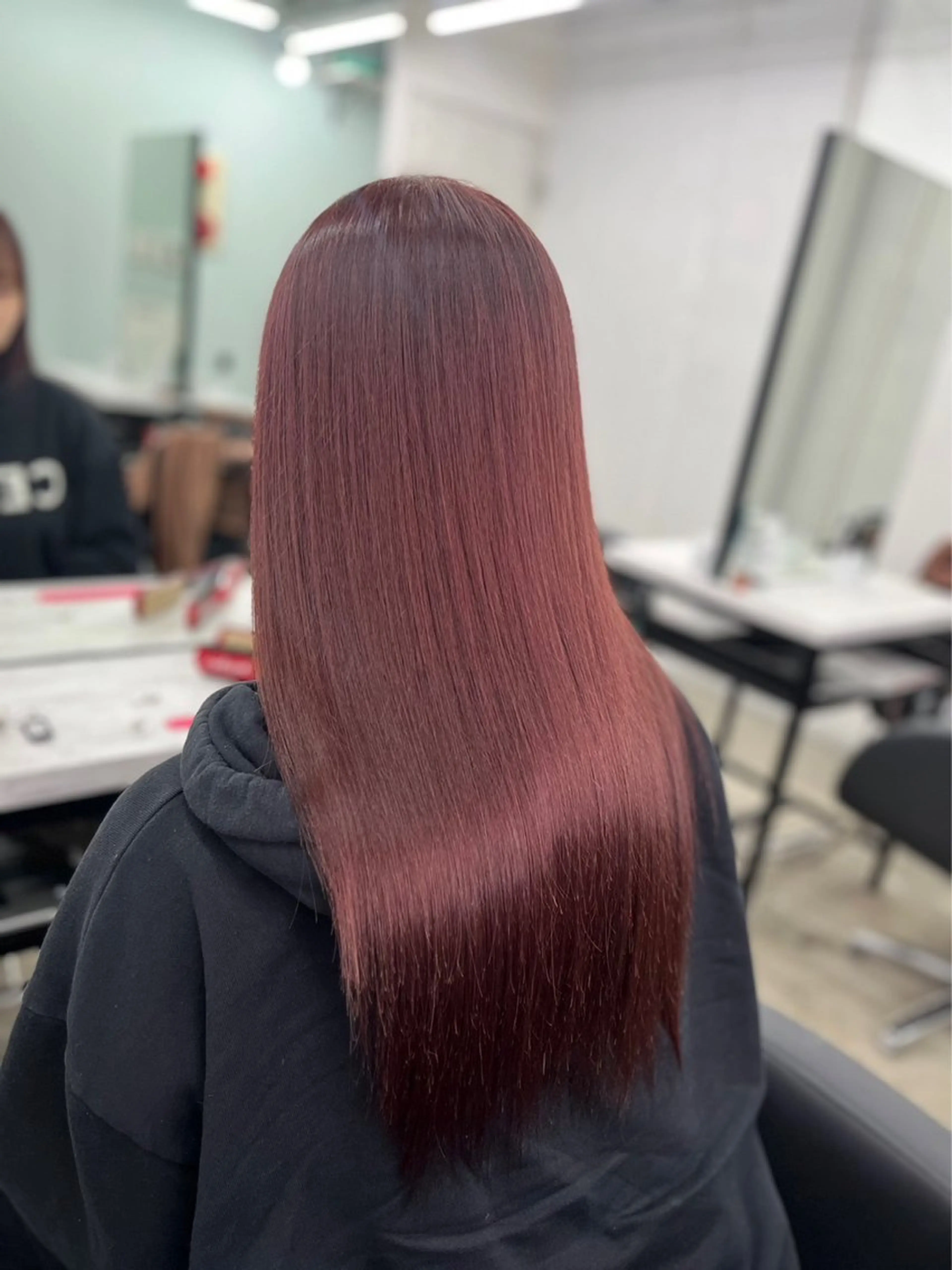 エフェクトブリーチ＋透明感ケアカラー＋集中ケアトリートメントの写真