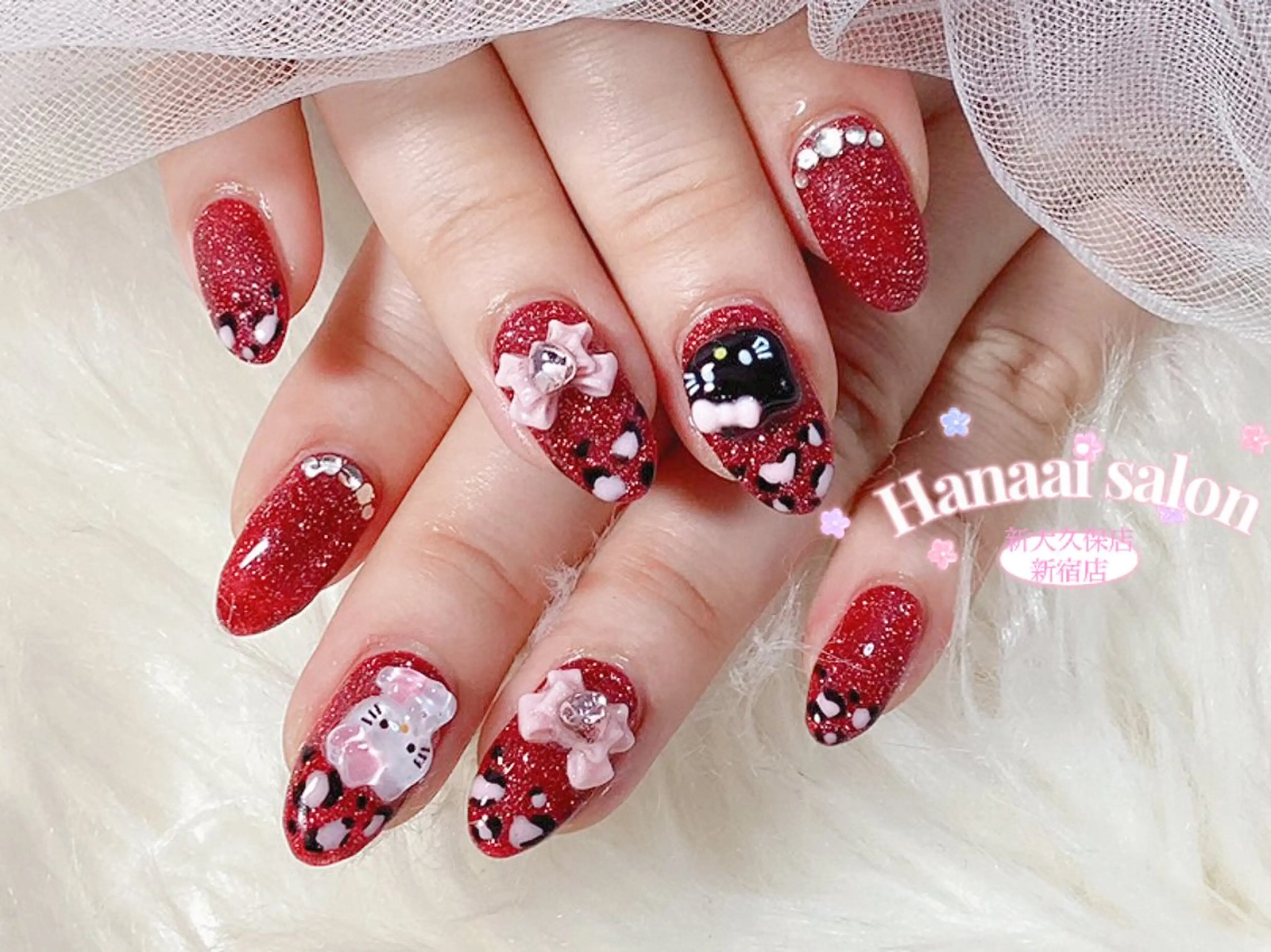 ネイル アートネイル フラッシュネイル フットネイル ジェルネイル グラデーション ハンドネイル Hanaai Salon新宿店のネイルデザイン