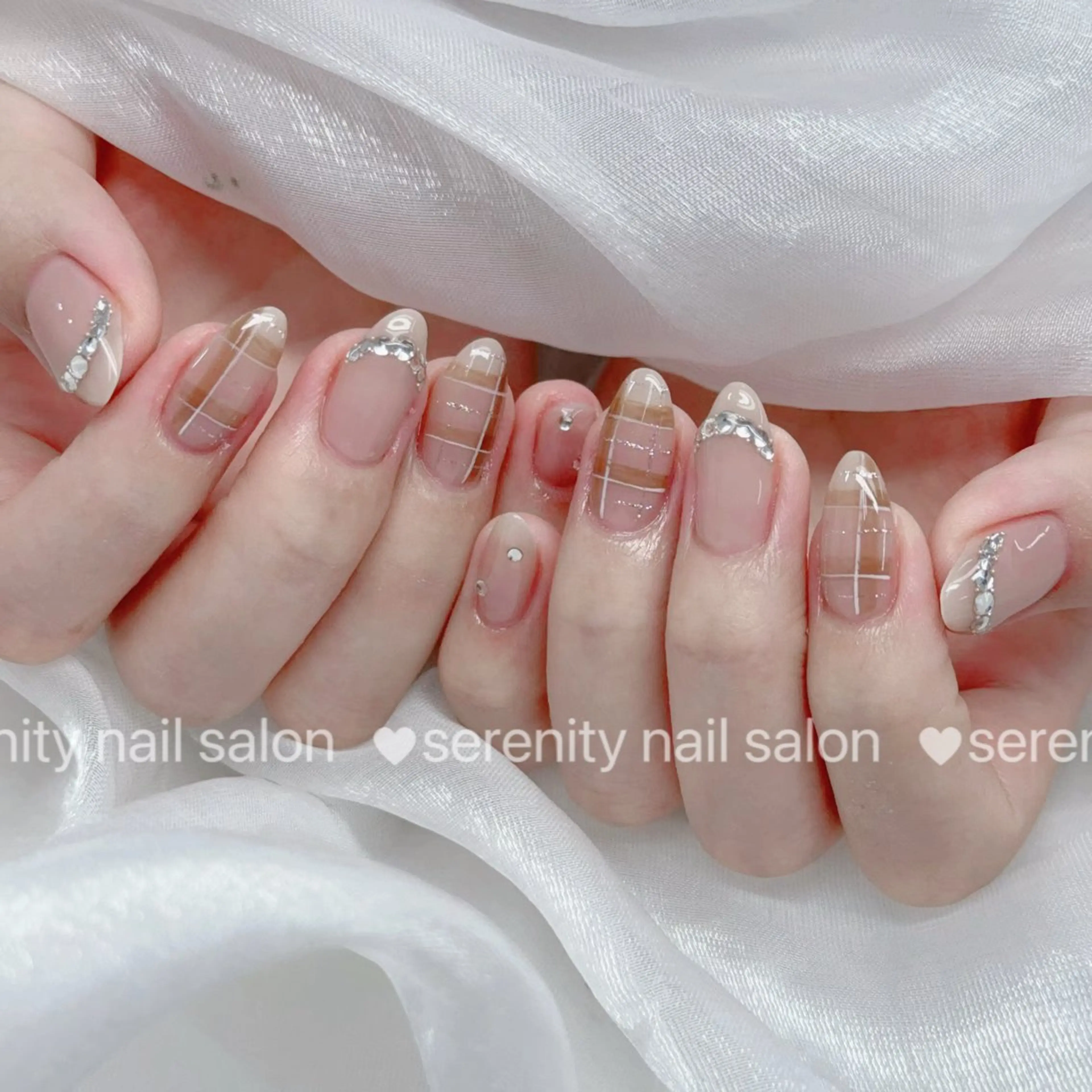 ネイル チークネイル 長さ出し フレンチネイル ジェルネイル キラキラネイル ハンドネイル ハンドケア ✨Serenity Nail salonのネイルデザイン