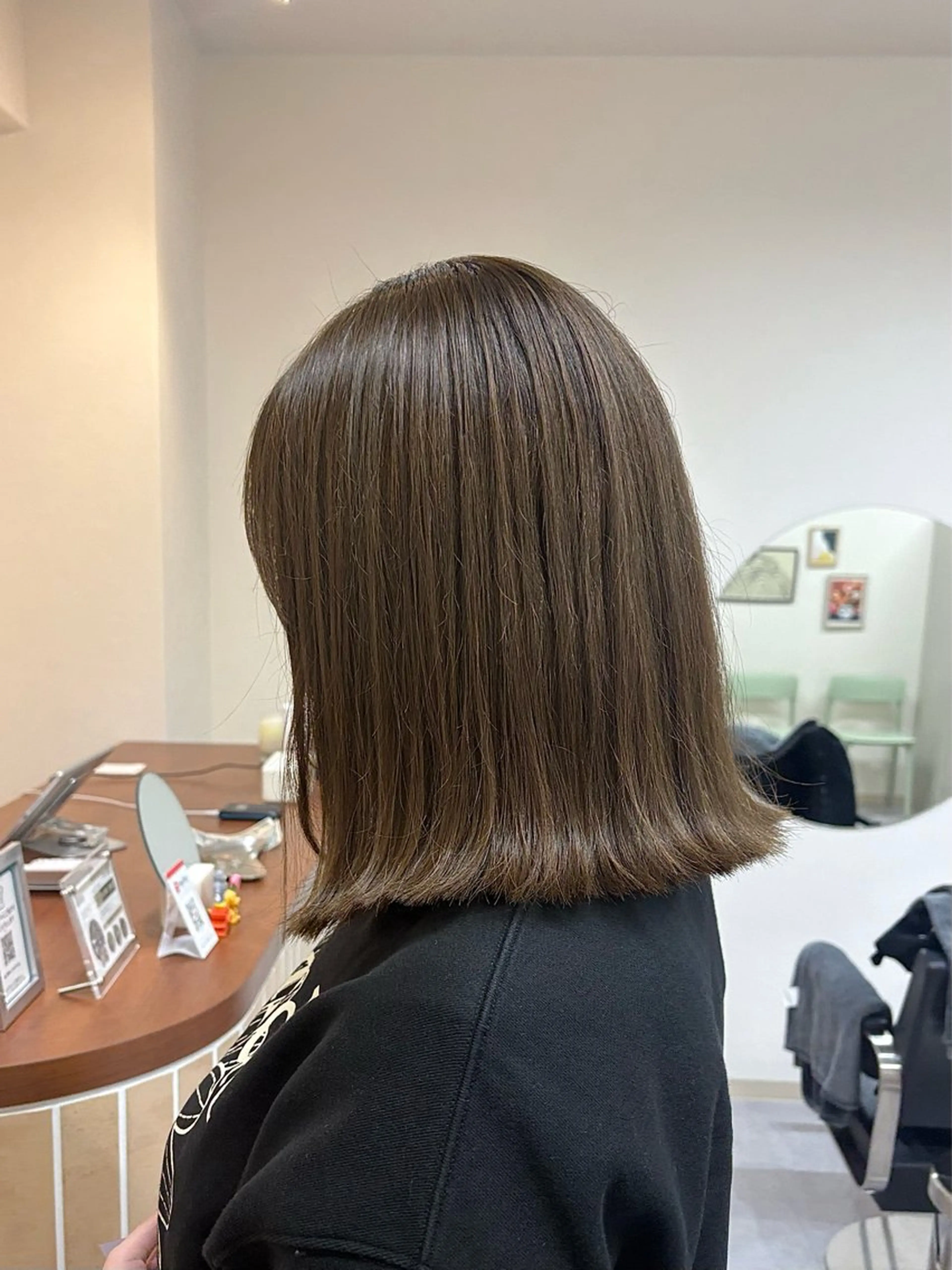 ミディアム カラー グレージュ カット ヘアカラー トリートメント ハル🌸柔色/ ブリーチなし/艶髪のヘアスタイル