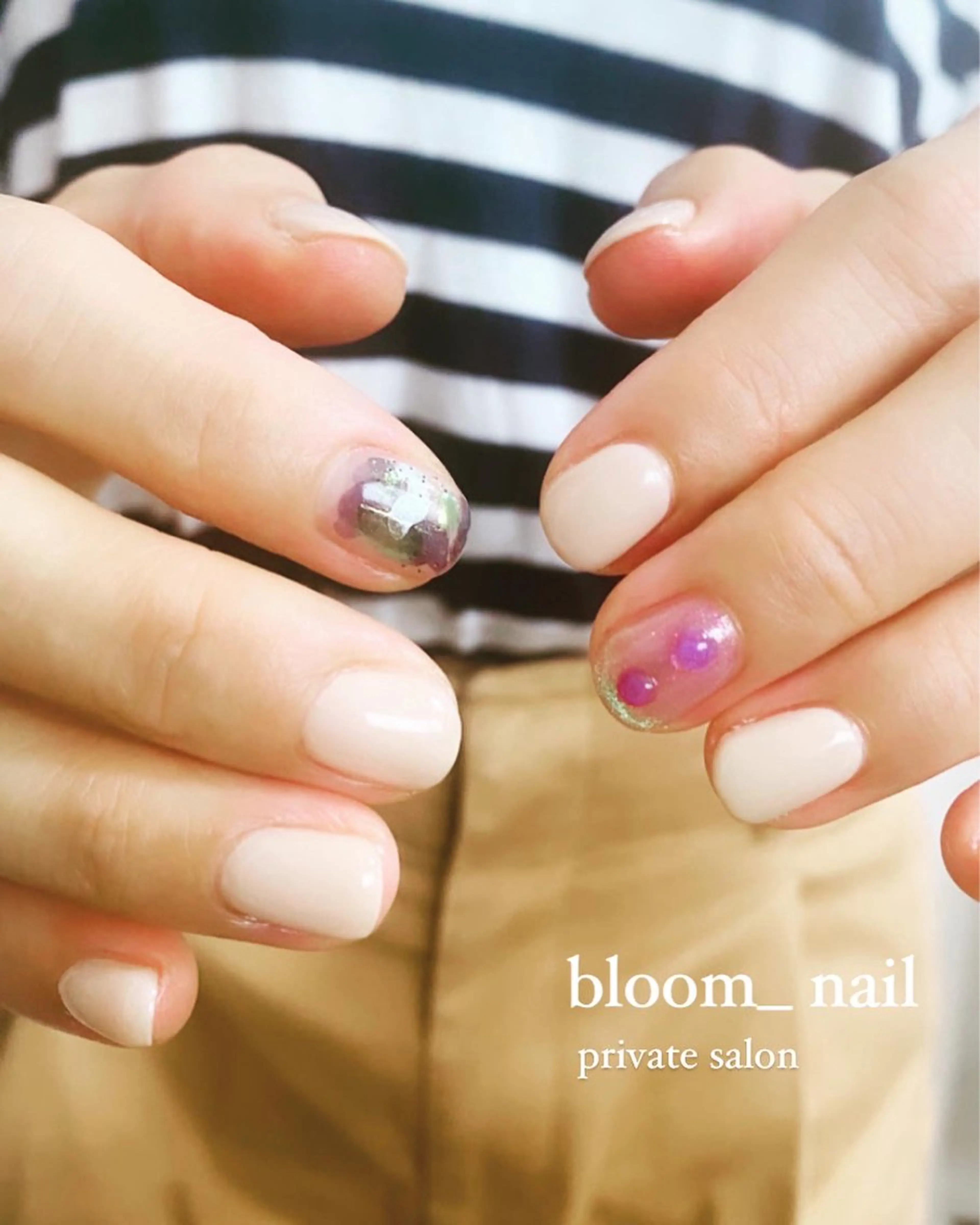 ワンカラー　+ お好きなアート2本(オフ無し)の写真