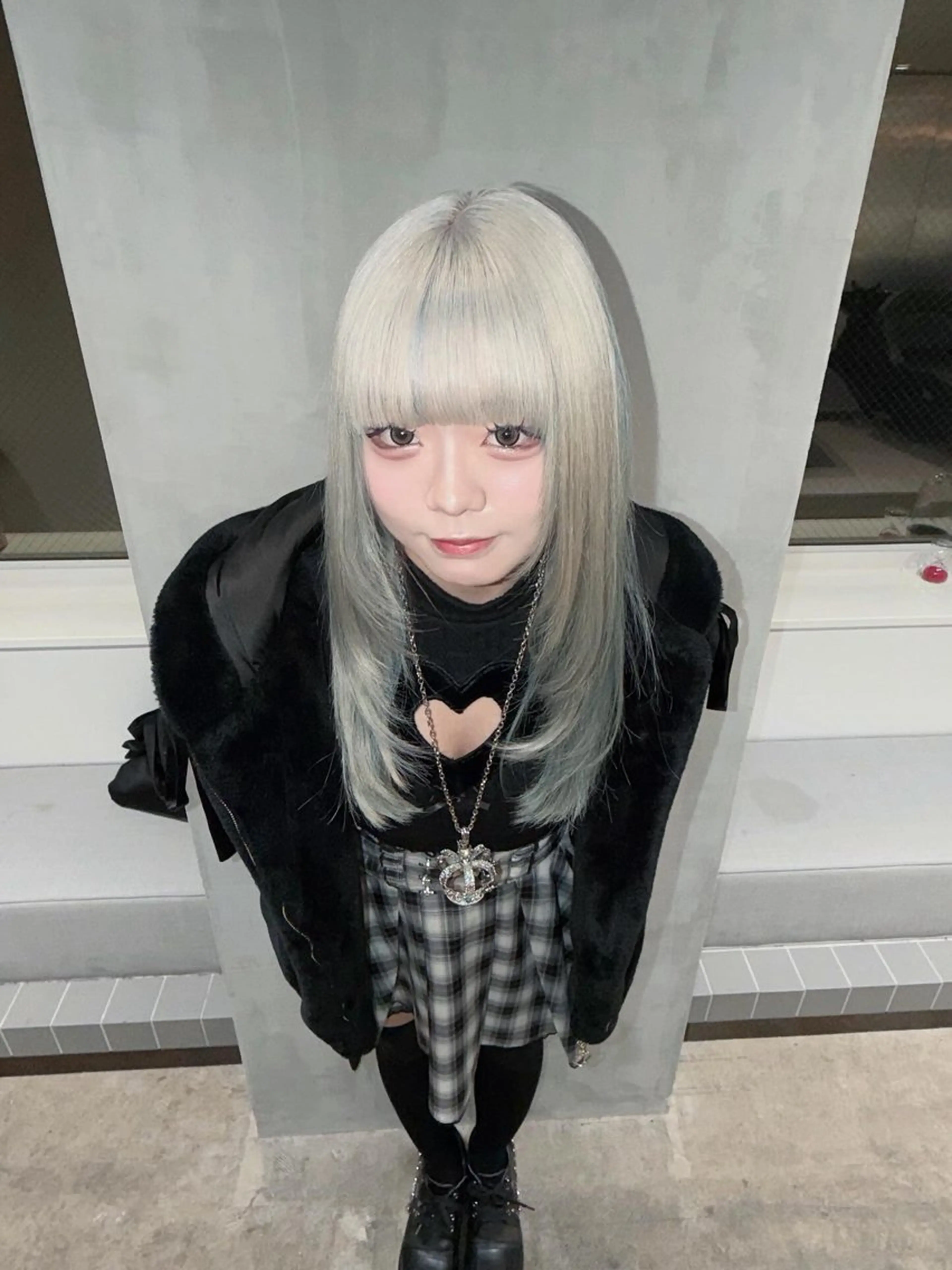 カラー ハイトーン/ブリーチ /ウルフ/しゅーたのヘアスタイル