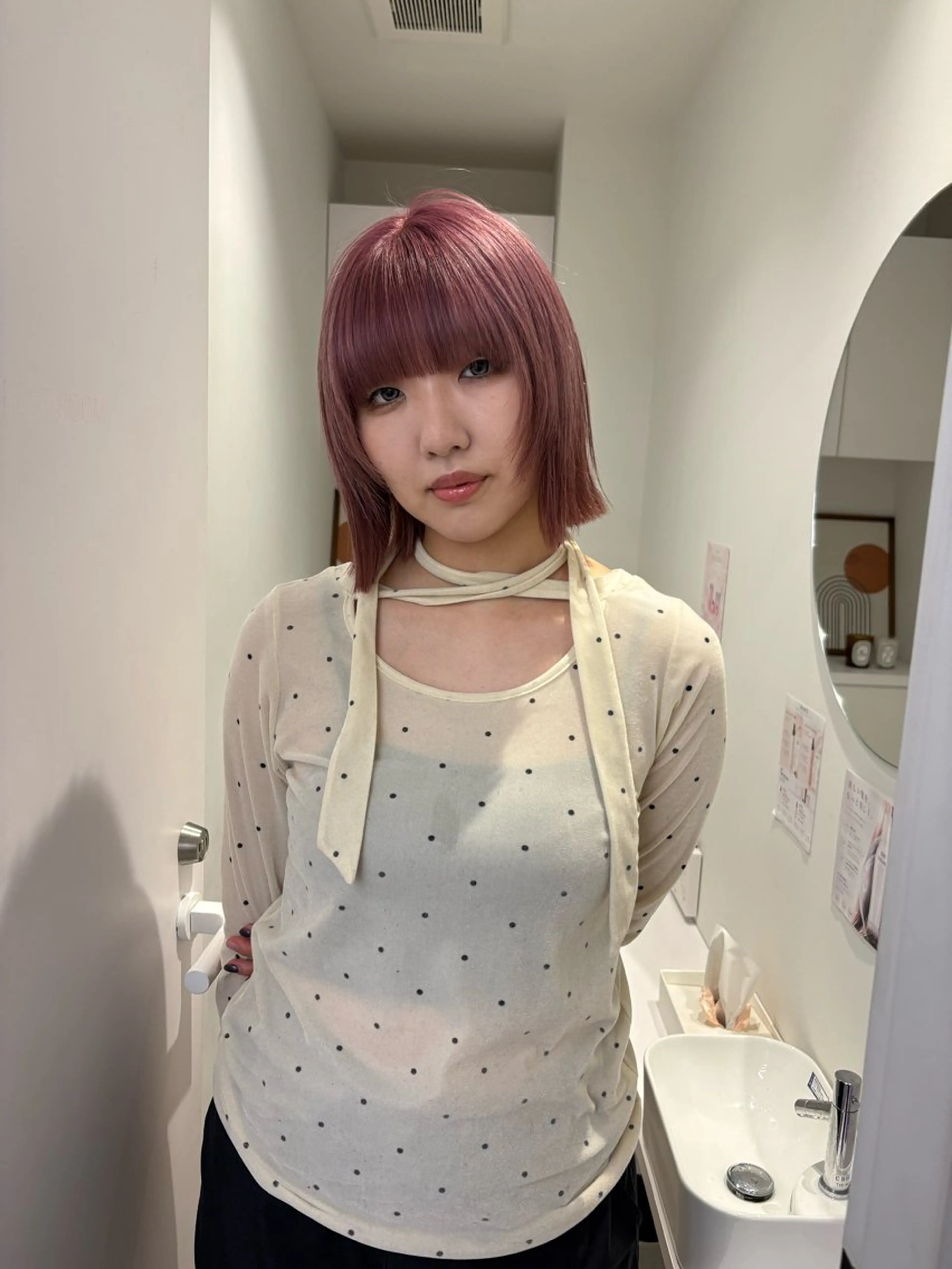 ミディアム カラー ベージュカラー ピンクカラー ピンクベージュ カット ヘアカラー 透明感カラー🫧 nanohaのヘアスタイル