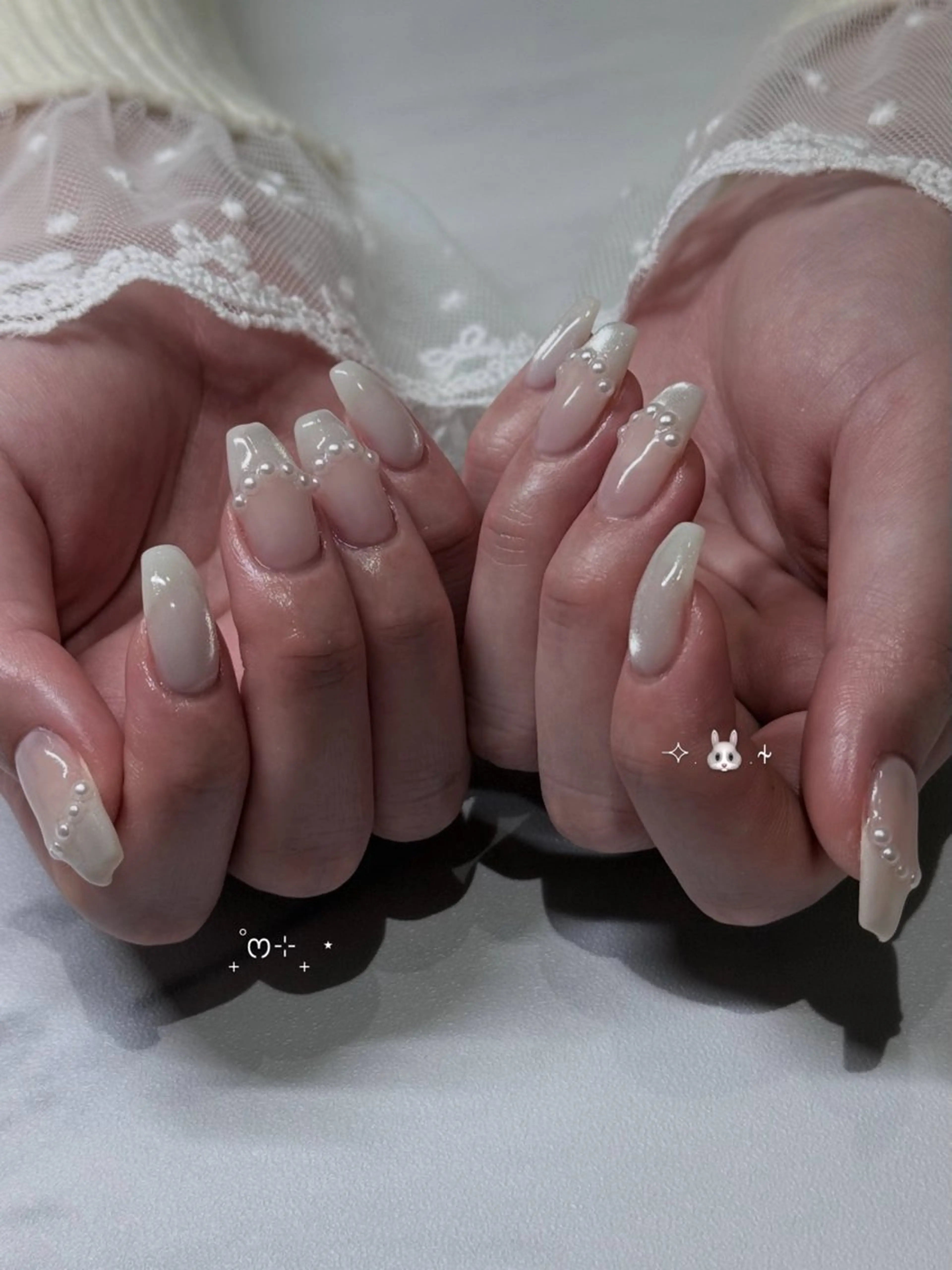 ネイル mikoto 🎀 艶々美フォルムのネイルデザイン