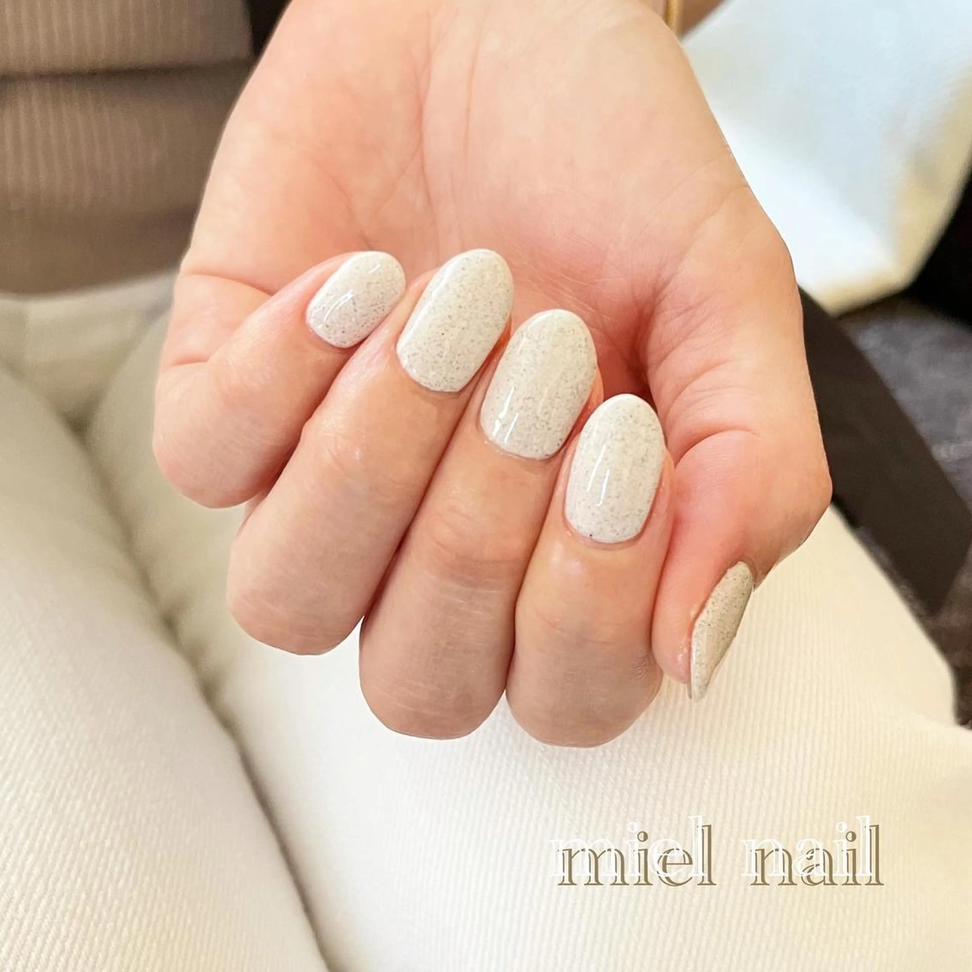 ネイル ワンカラーネイル シンプルネイル ハンドネイル miel nailのネイルデザイン