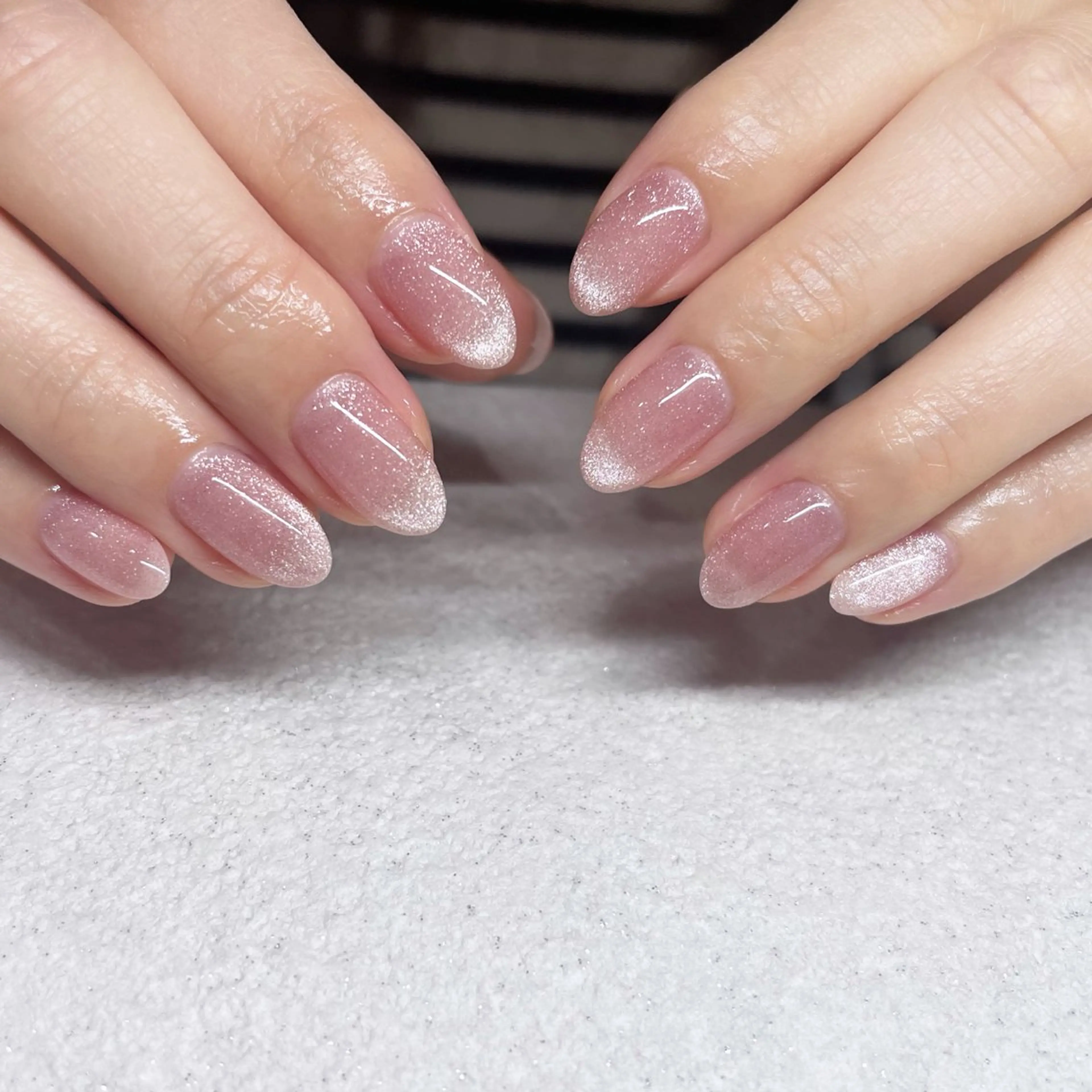 ネイル ピンク パラジェルサロン 大人女性が通うサロンのネイルデザイン