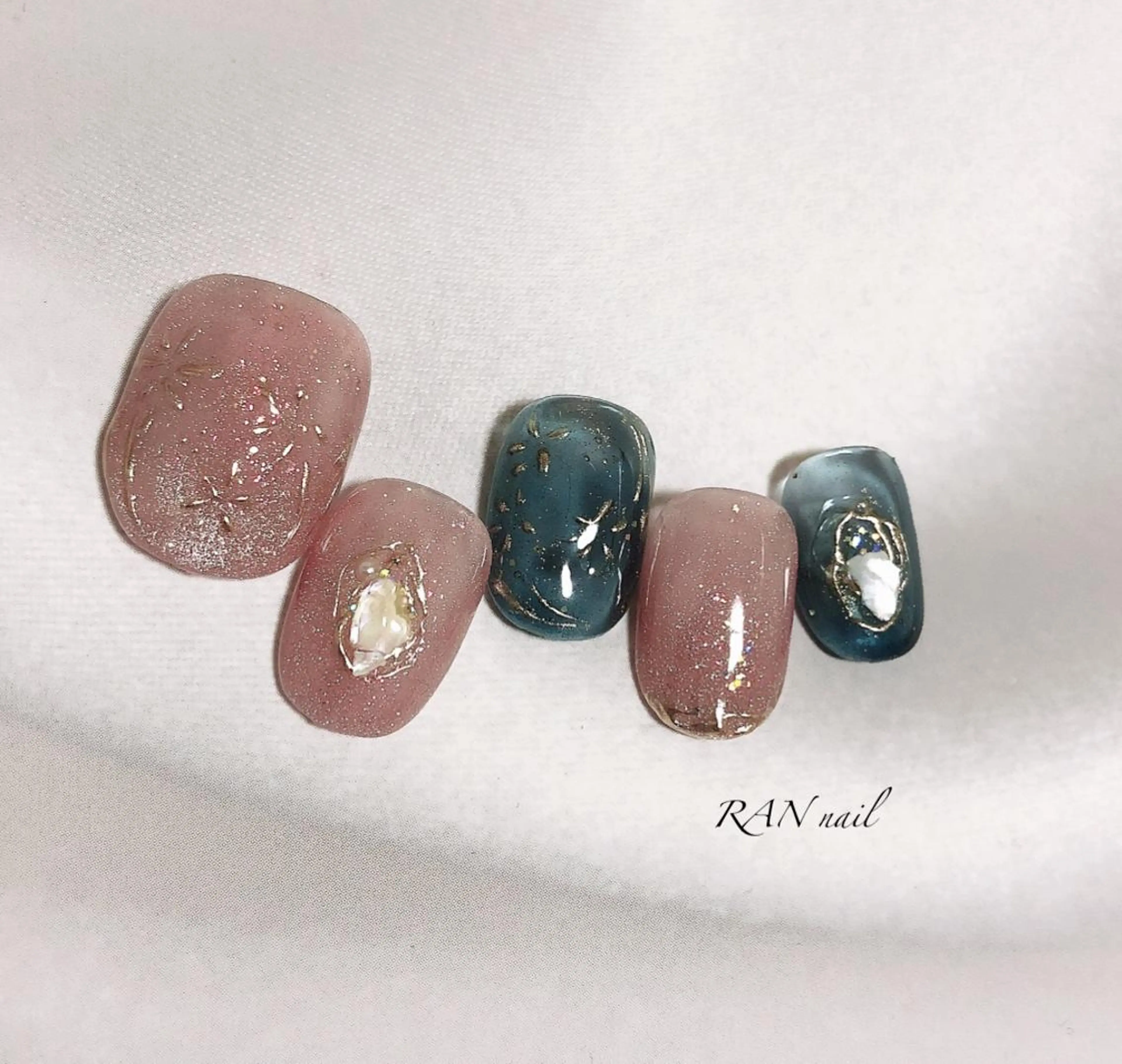 ネイル アートネイル オーロラネイル 成人式 フラワーネイル ジェルネイル RAN nailのネイルデザイン
