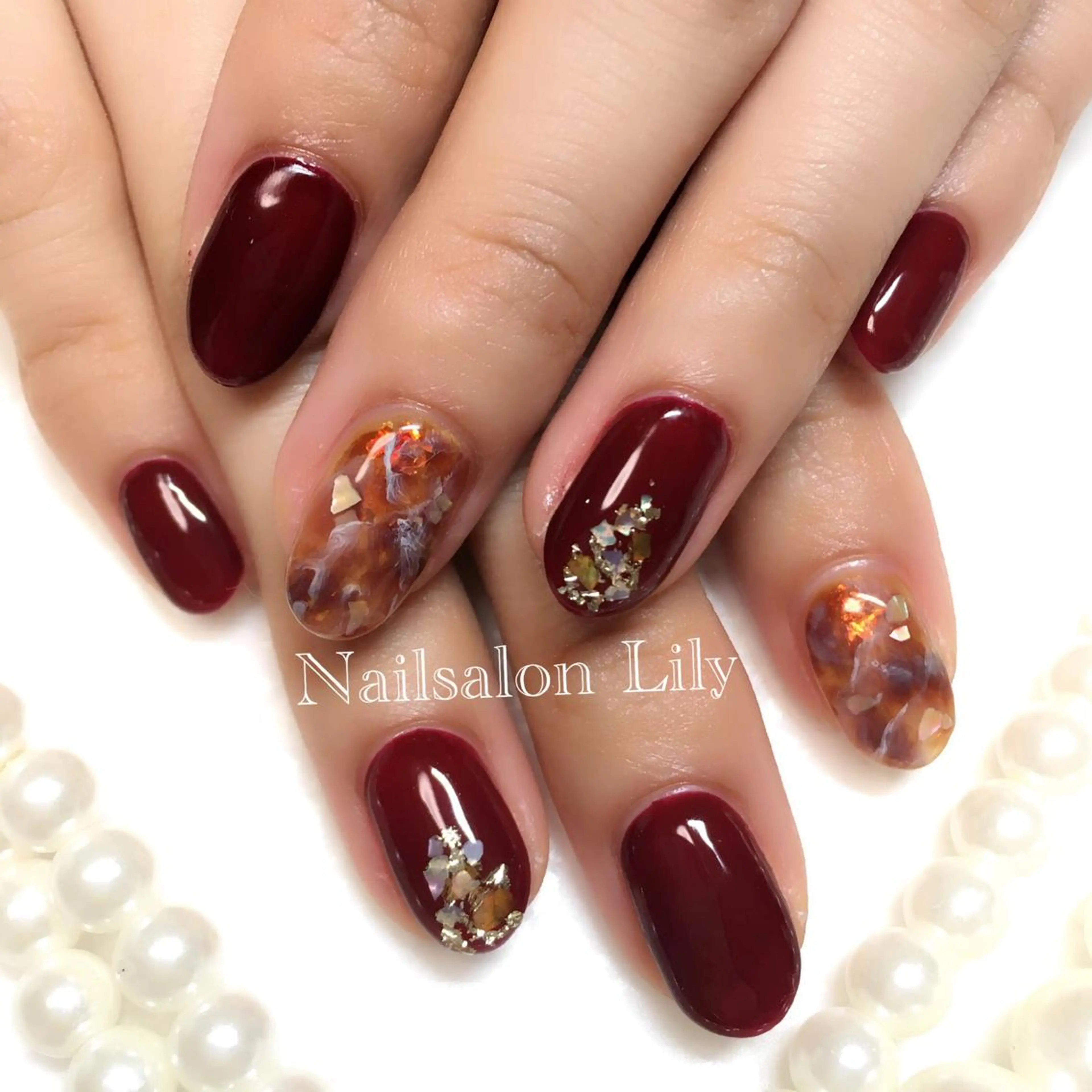 ネイル べっ甲ネイル ボルドー Lily*nail 🌻Mii🌻のネイルデザイン