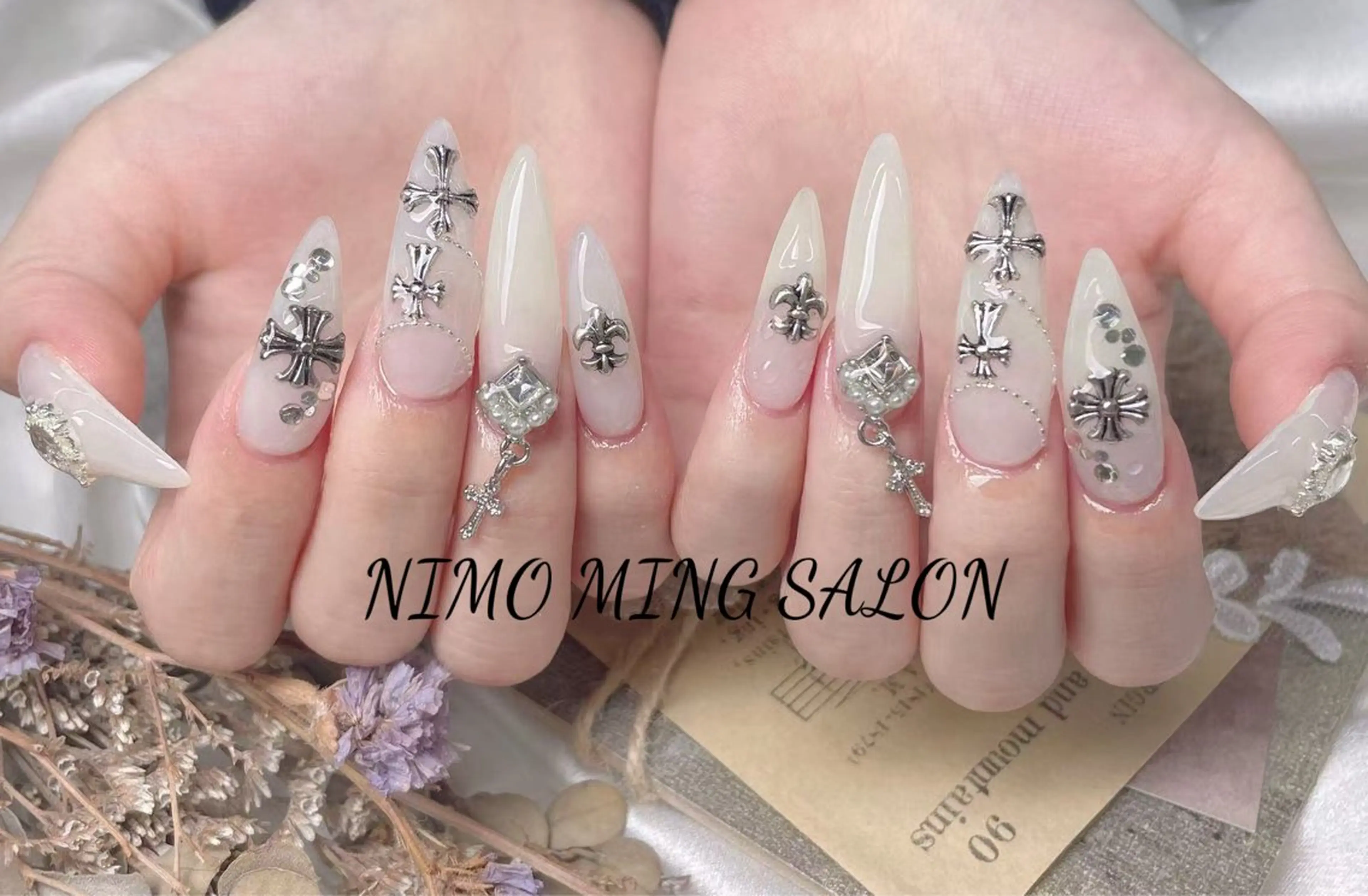 ネイル ハンドネイル ハンドケア NIMO ネイルサロンのネイルデザイン