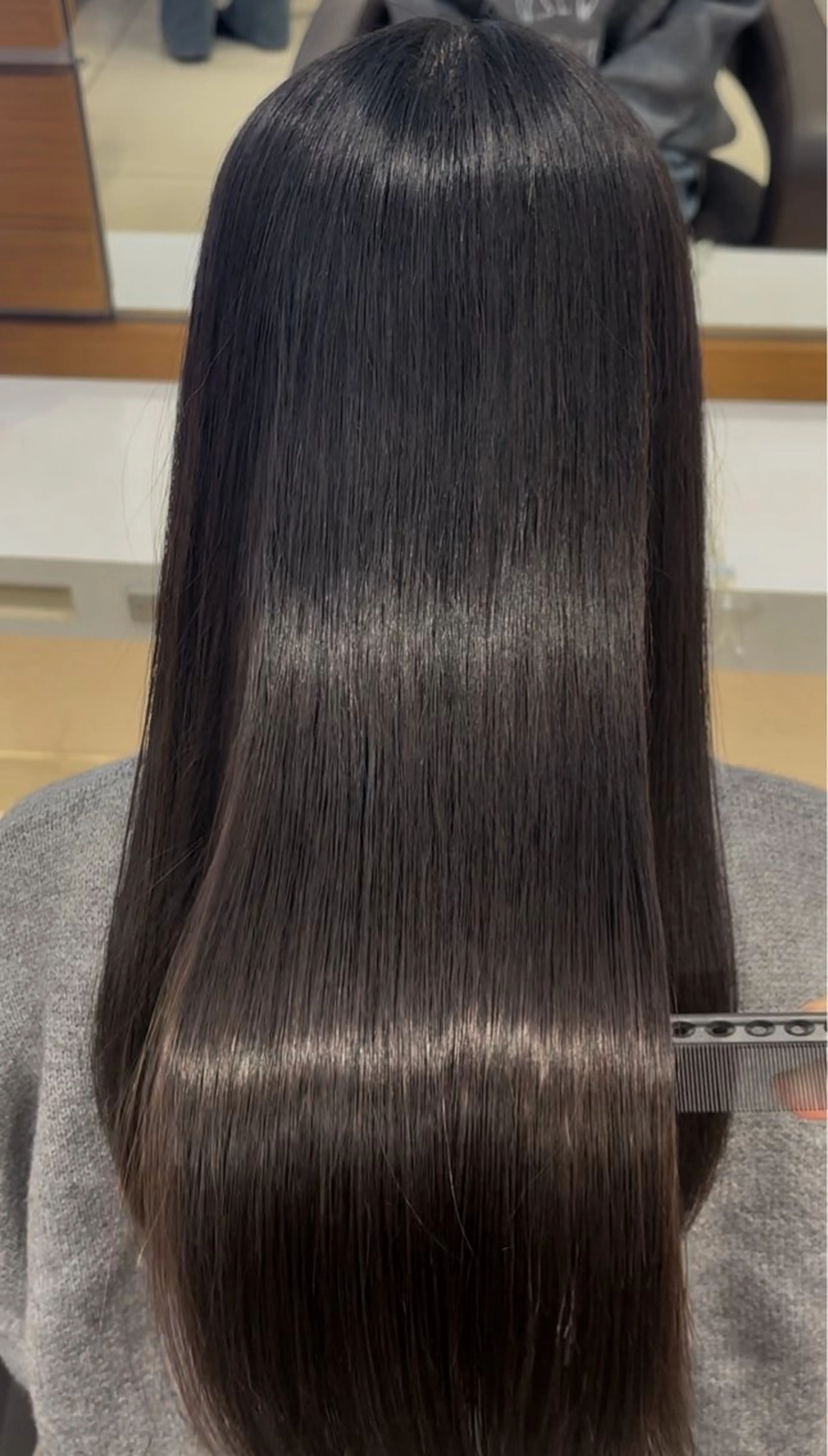 ロング パーマ 縮毛矯正 🫧【ちゅるんカラ ー】あいみ🫧のヘアスタイル