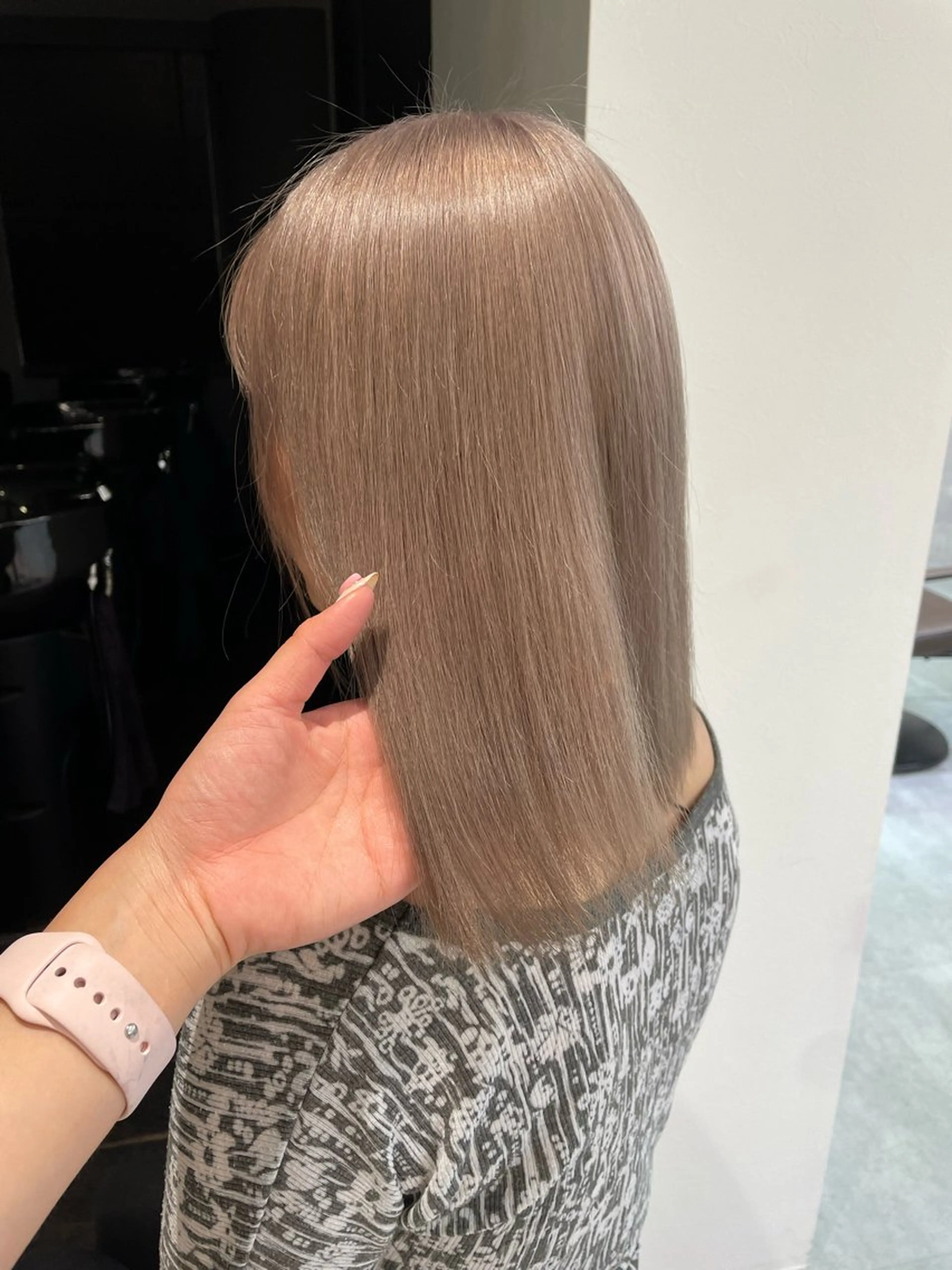 カラー loob Tokyo Arisa❤︎†のヘアスタイル