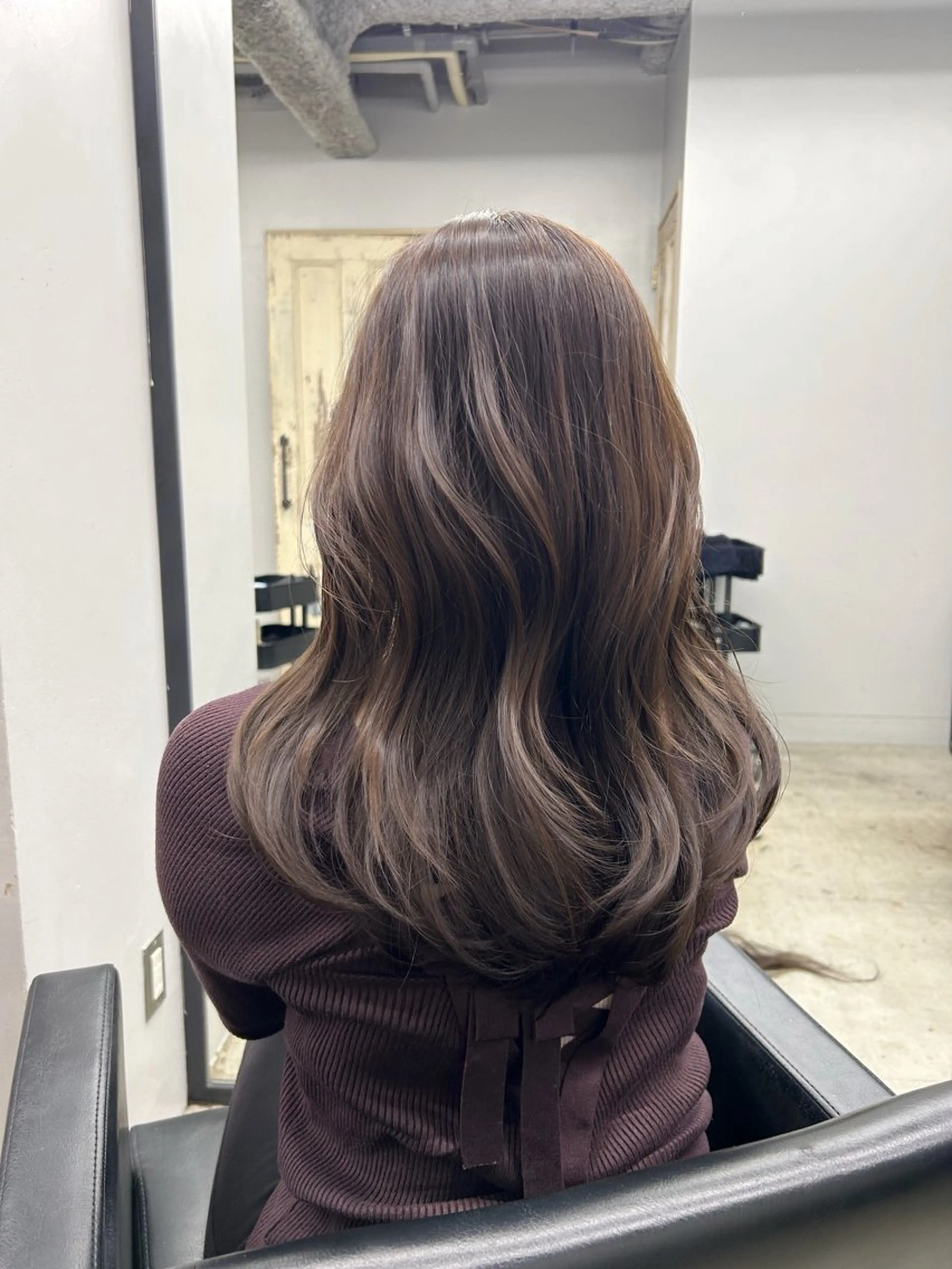 セミロング カラー レイヤーカット／韓国 🤎きのした いちかのヘアスタイル