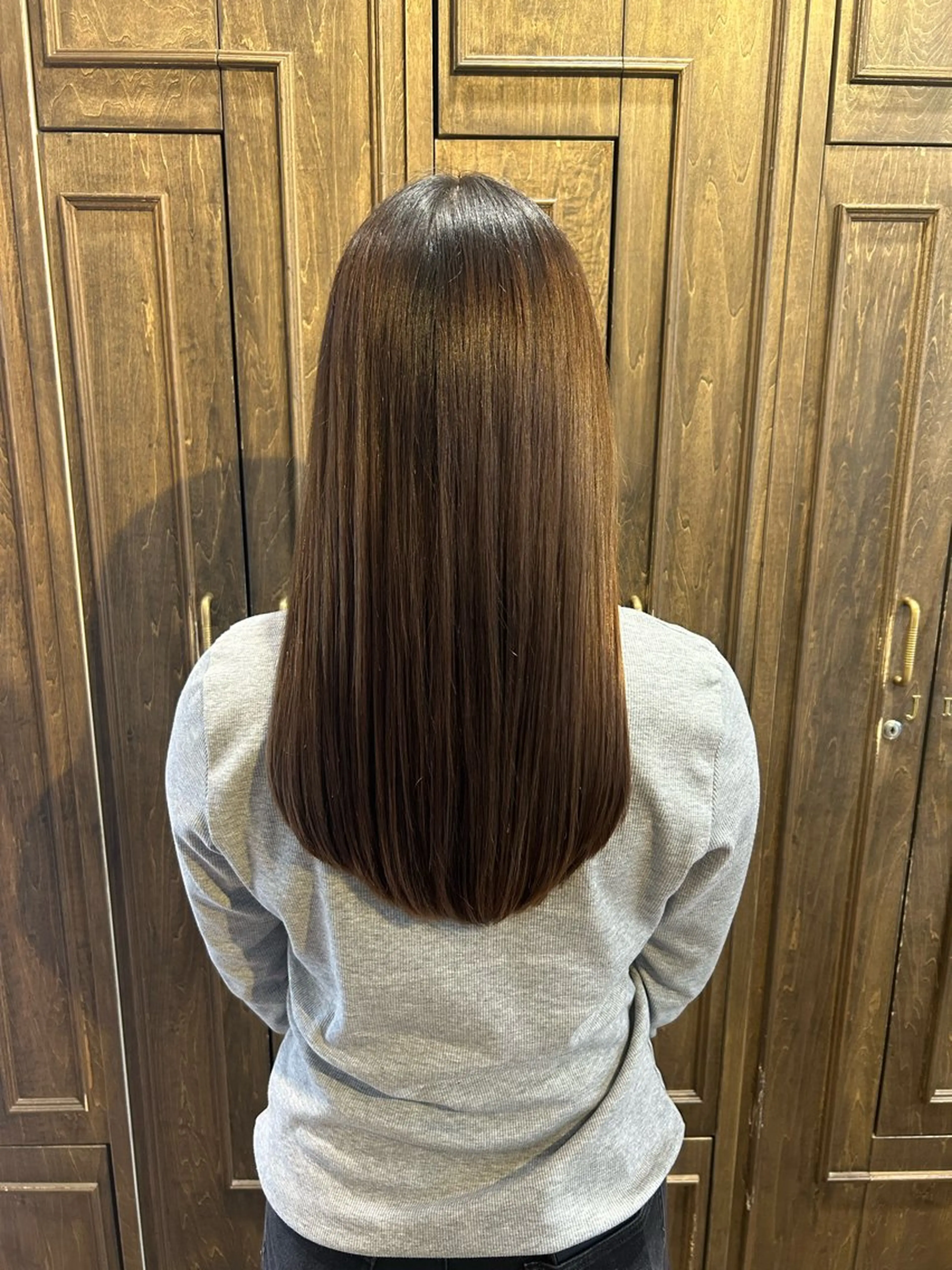 【艶髪✨】カット➕ioLuストレート🦋11,000円‼️話題の酸性ストレートで髪質改善しませんか❔の写真